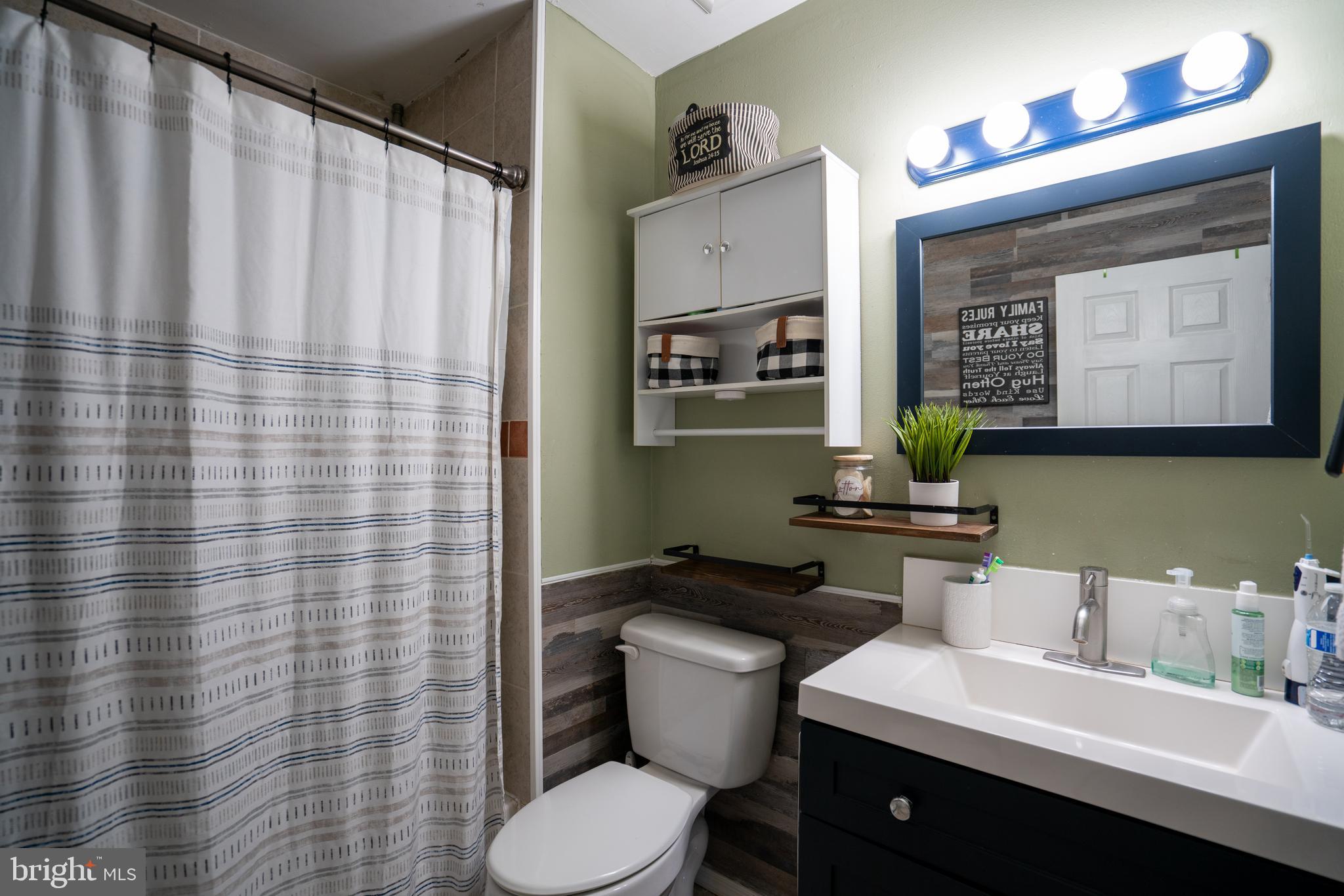 GREEN MEADOWS - Residential