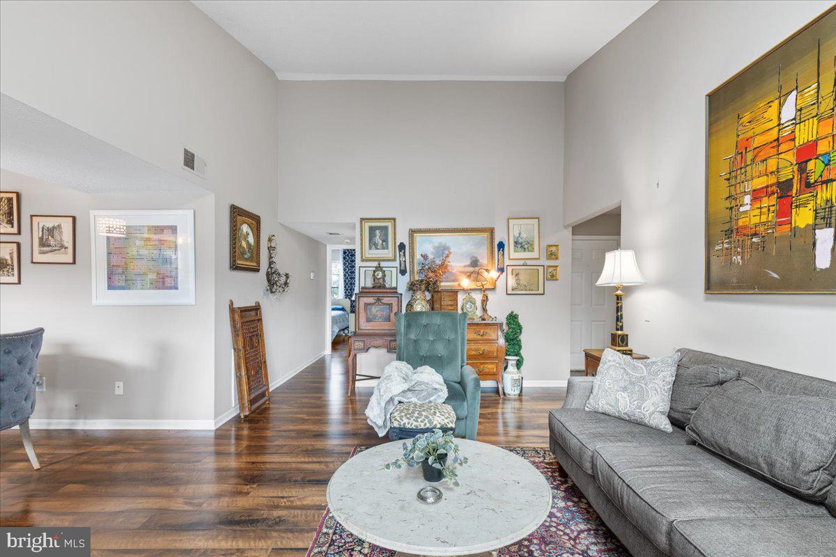 FOX CHAPEL AT TUDOR KNOLLS - Residential