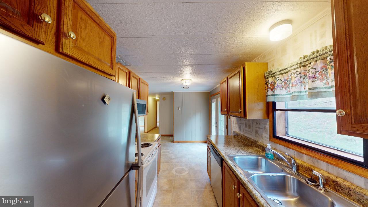 SUNRISE HEIGHTS - Residential