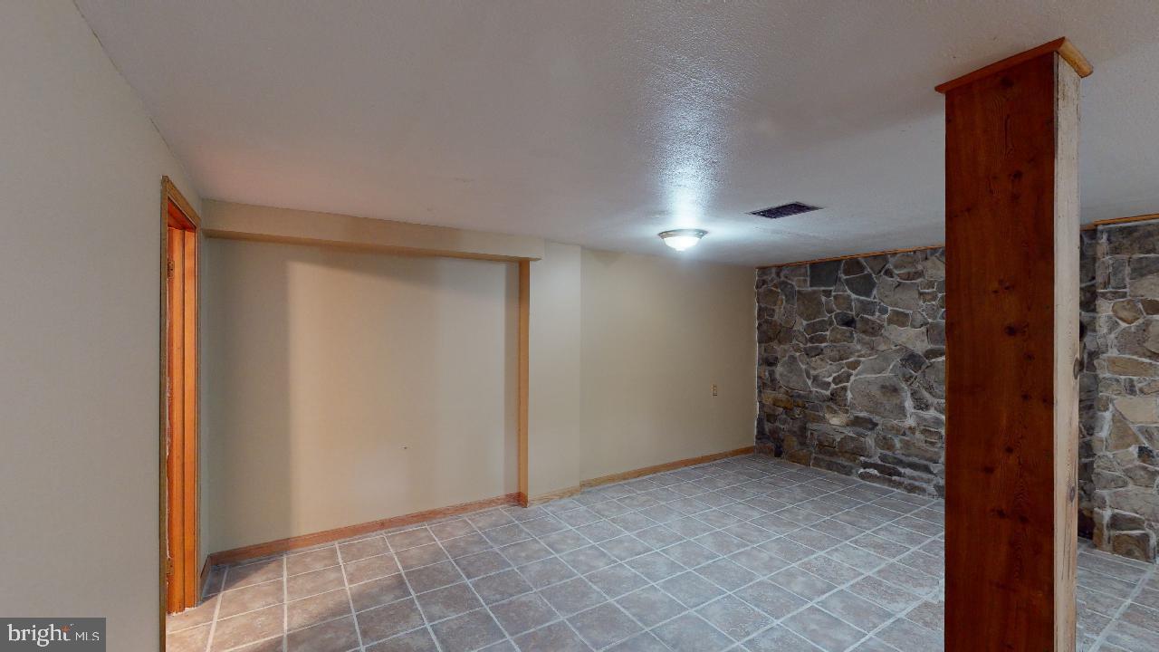 SUNRISE HEIGHTS - Residential