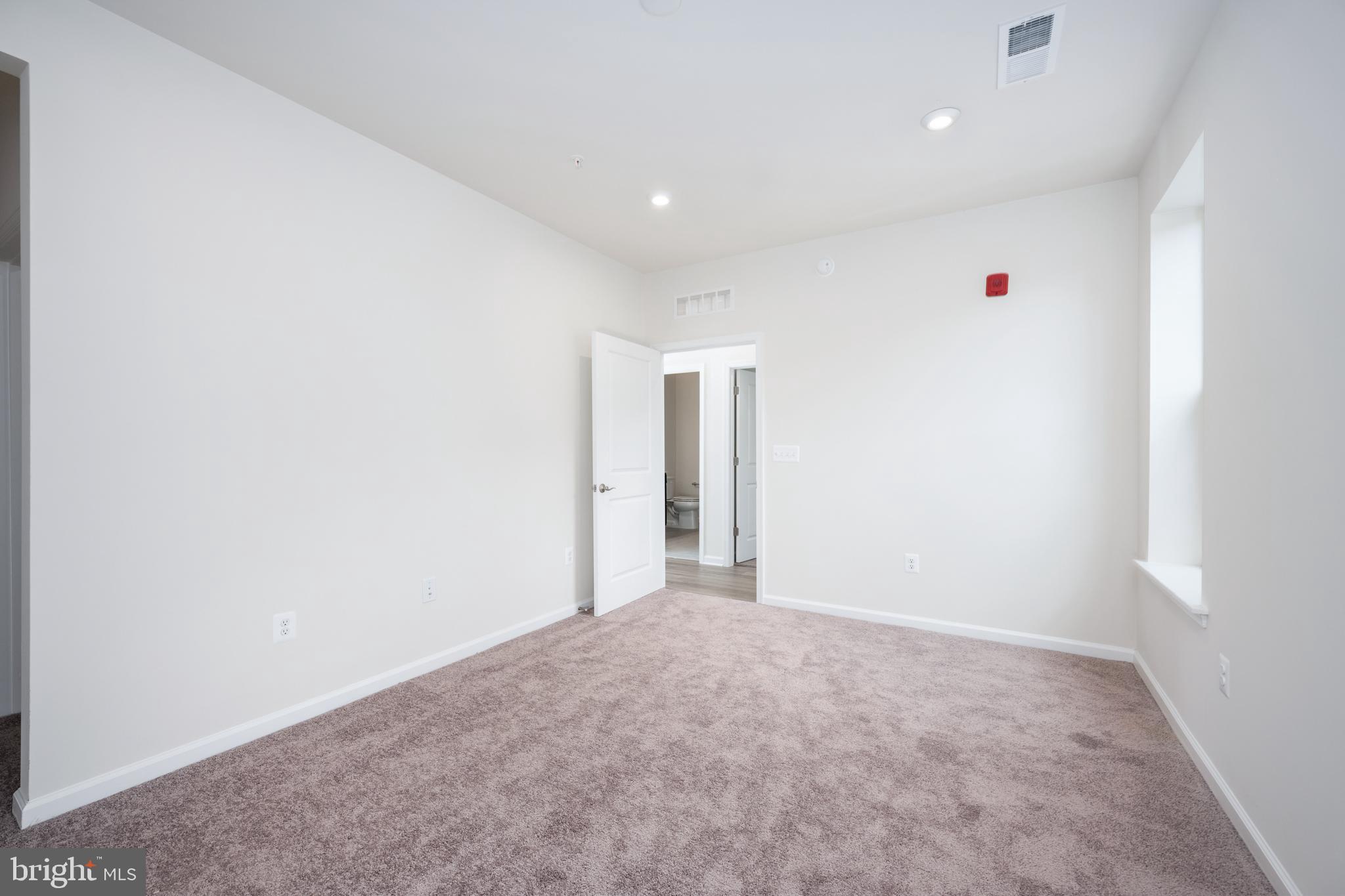 EMBREY MILL - Residential