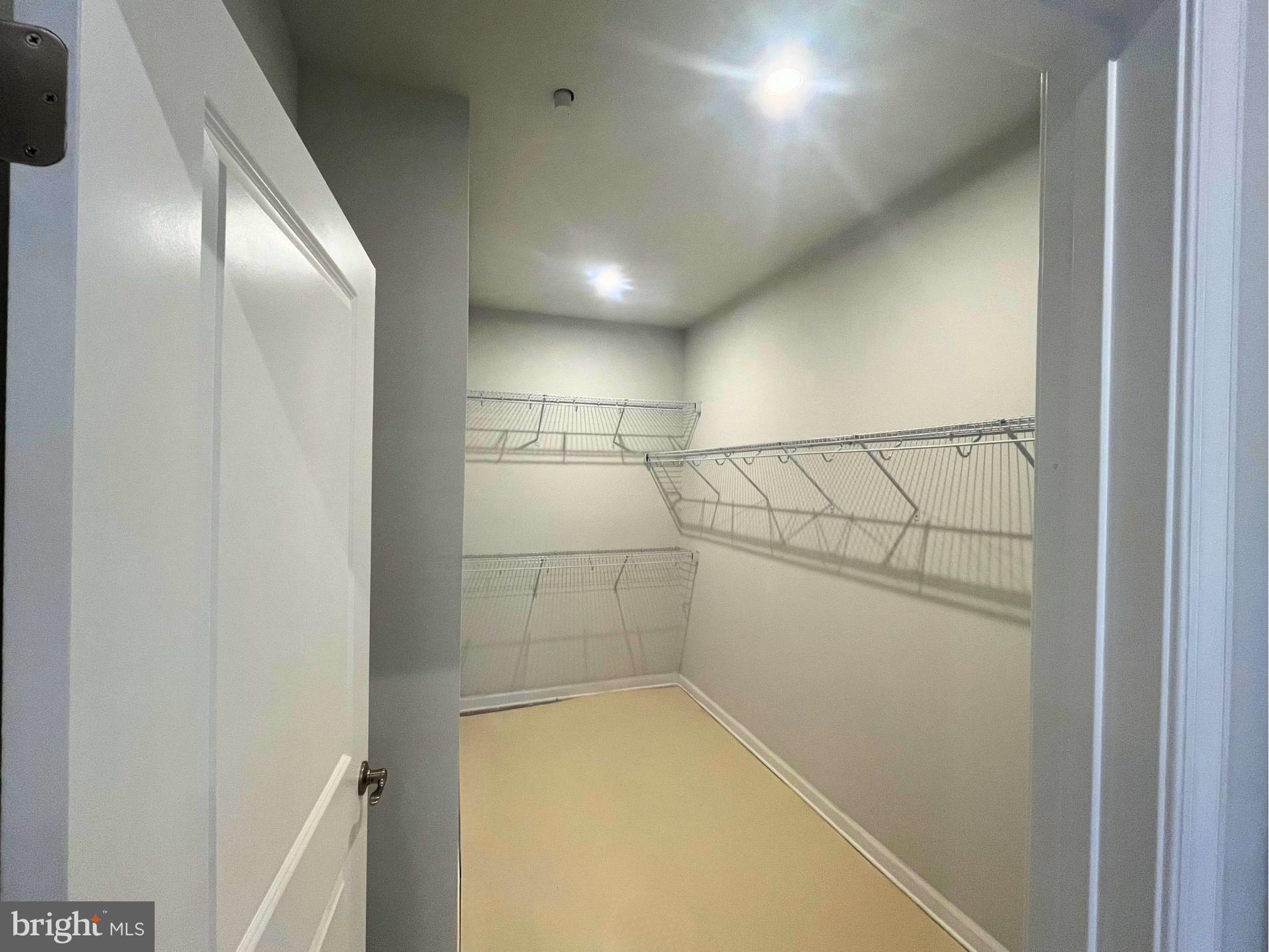 EMBREY MILL - Residential