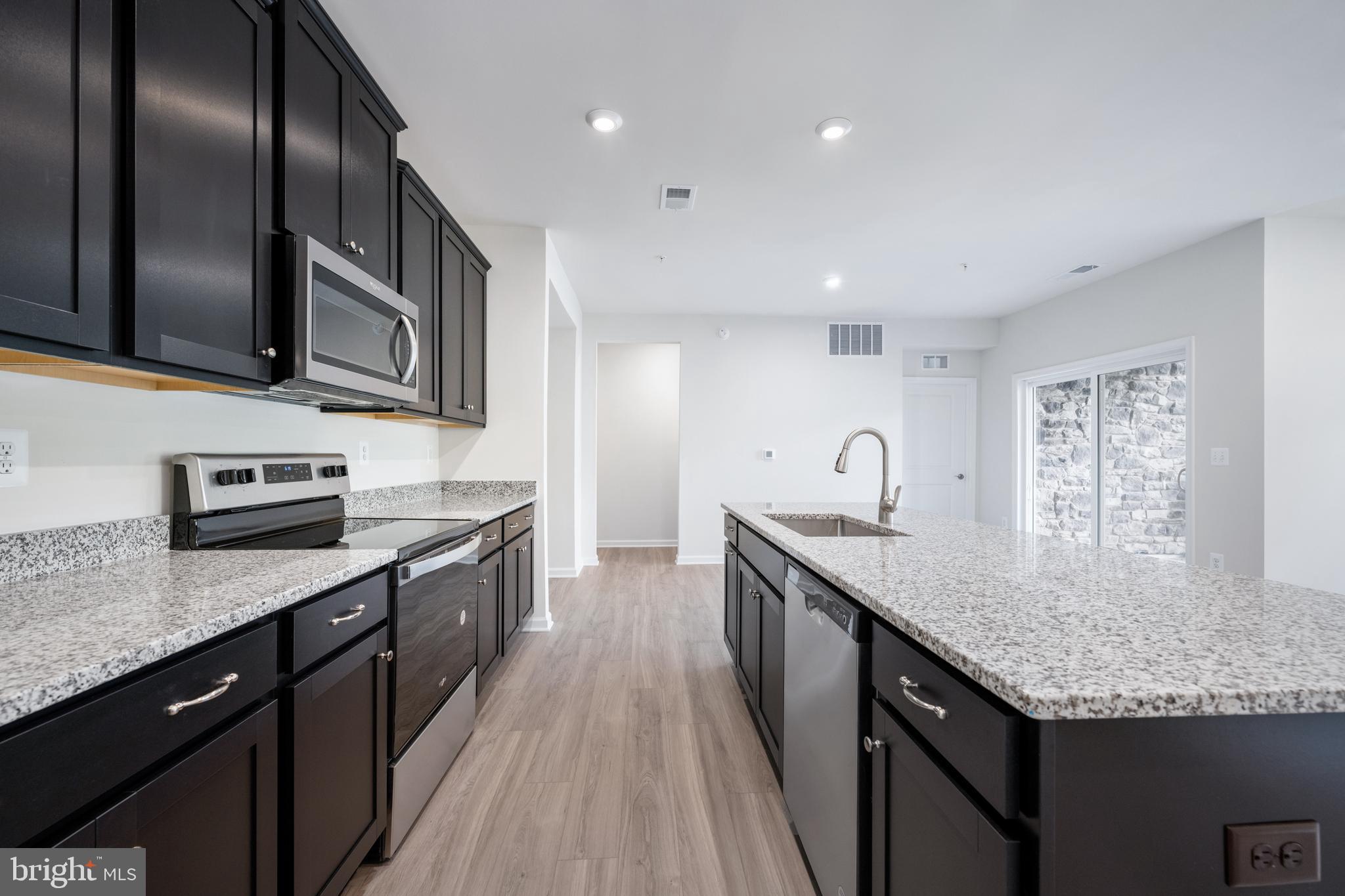 EMBREY MILL - Residential