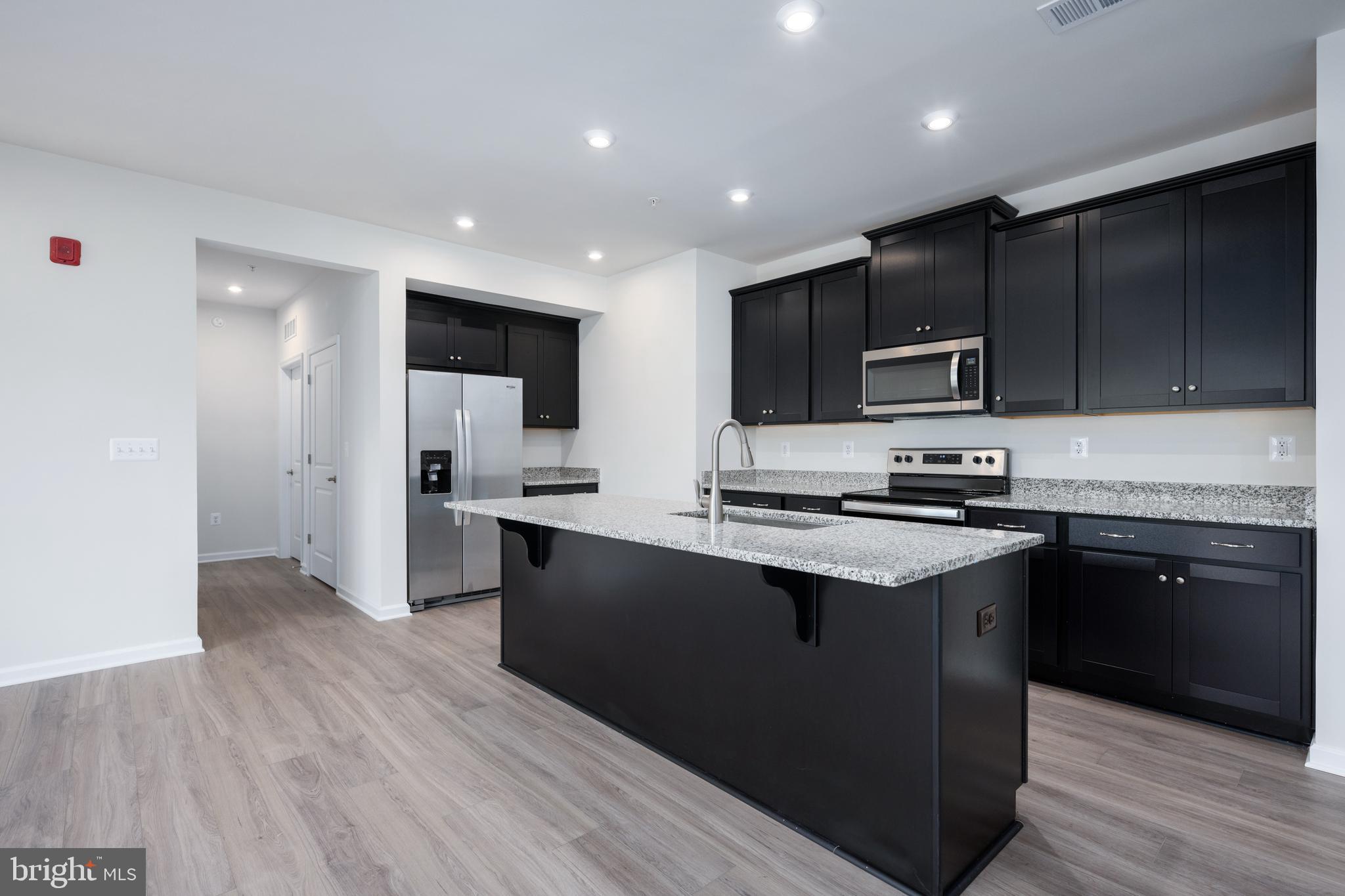 EMBREY MILL - Residential