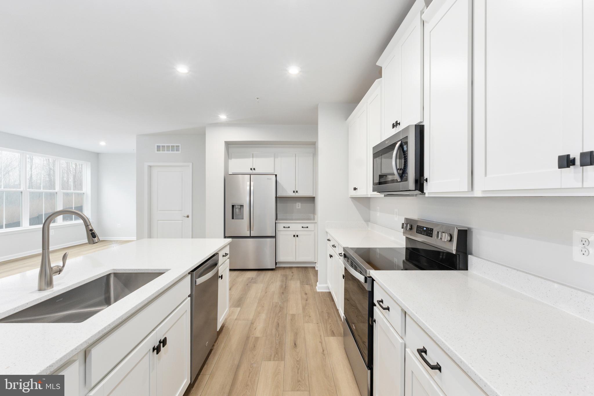 EMBREY MILL - Residential