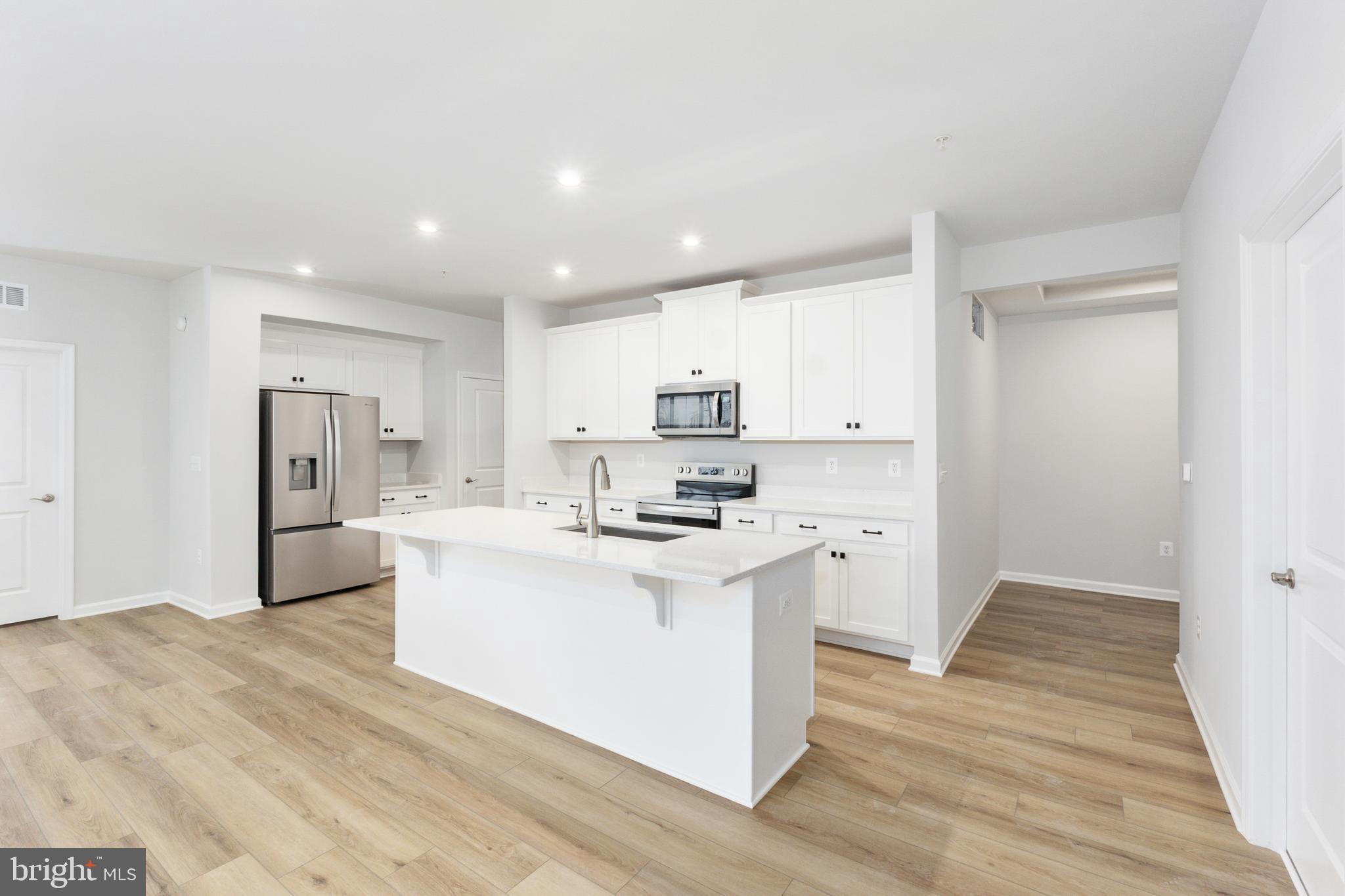 EMBREY MILL - Residential