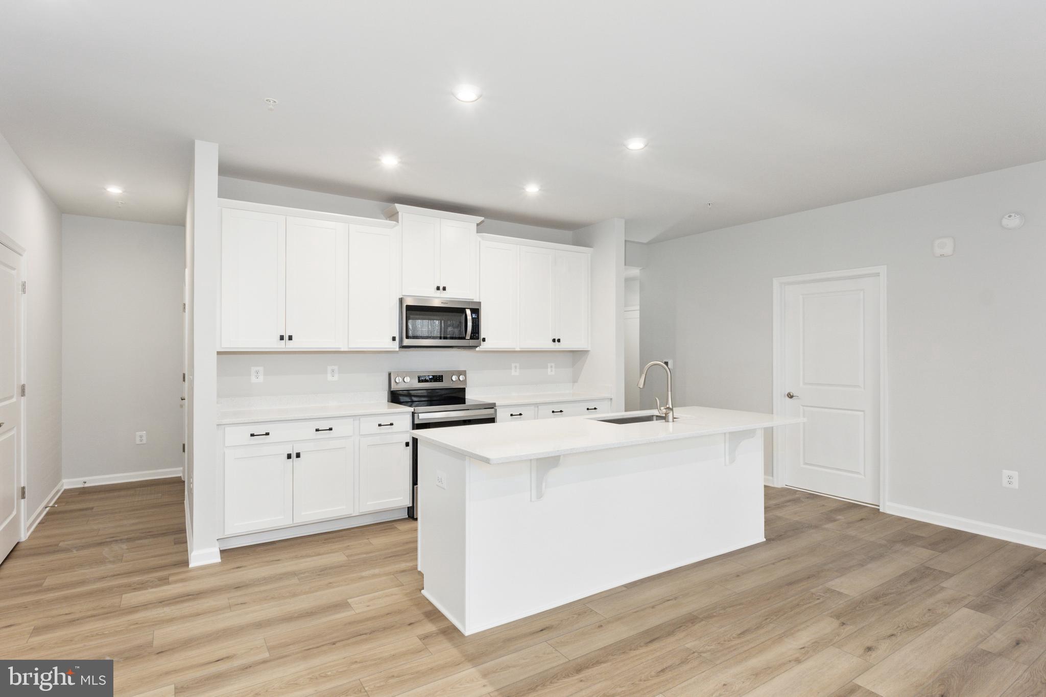 EMBREY MILL - Residential