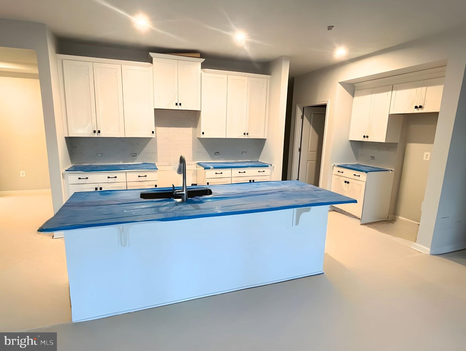 EMBREY MILL - Residential