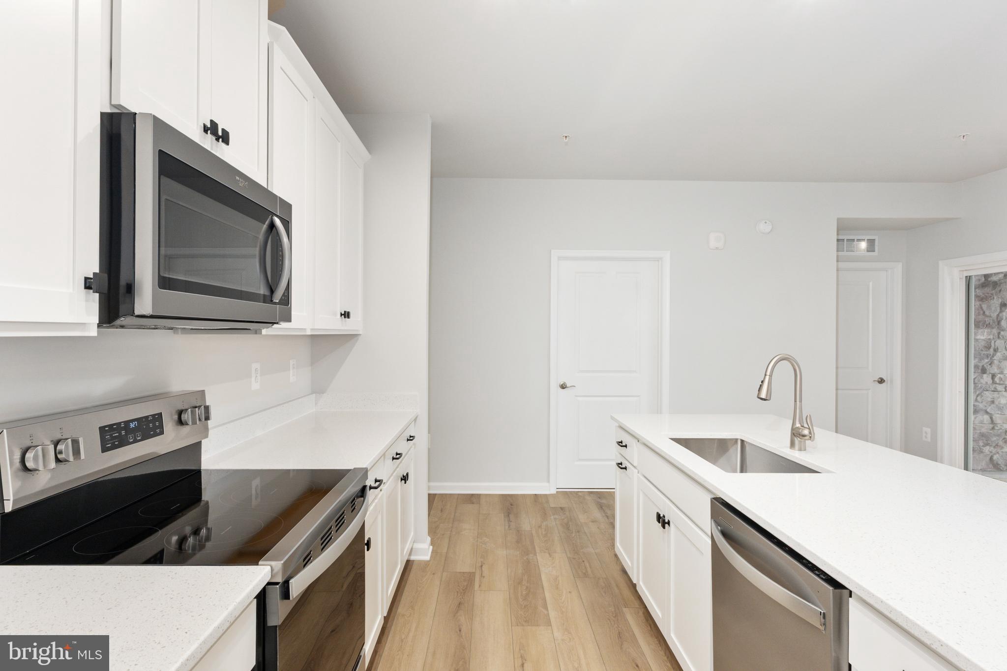 EMBREY MILL - Residential