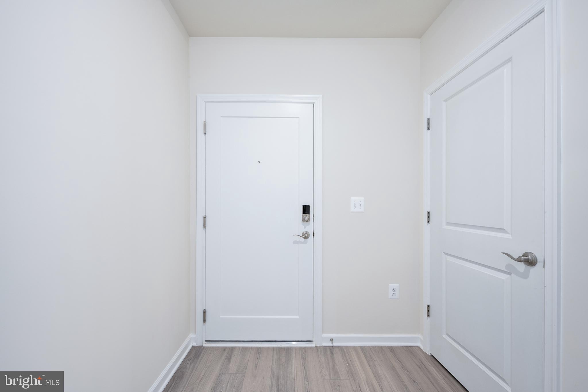 EMBREY MILL - Residential