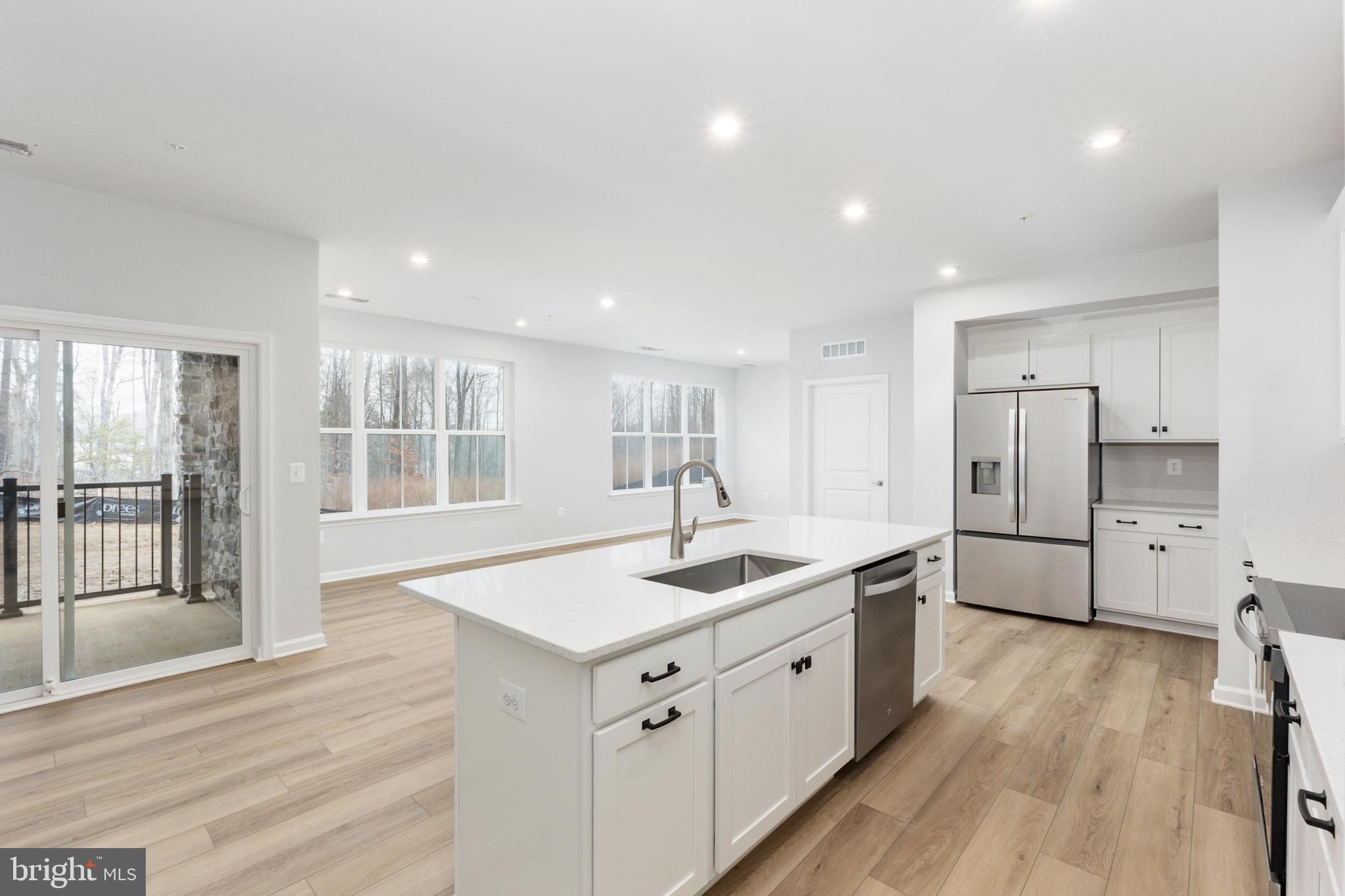 EMBREY MILL - Residential