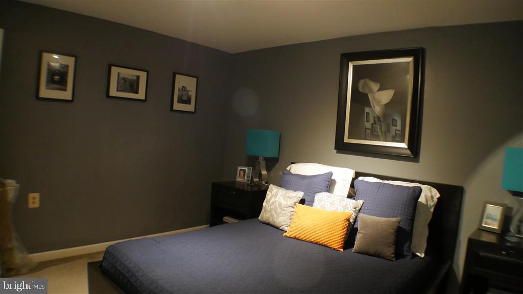 RACEWAY FARMS - Residential Lease