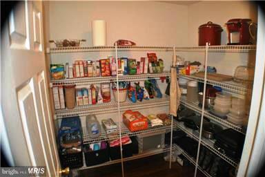 THE GALLERY - Residential Lease