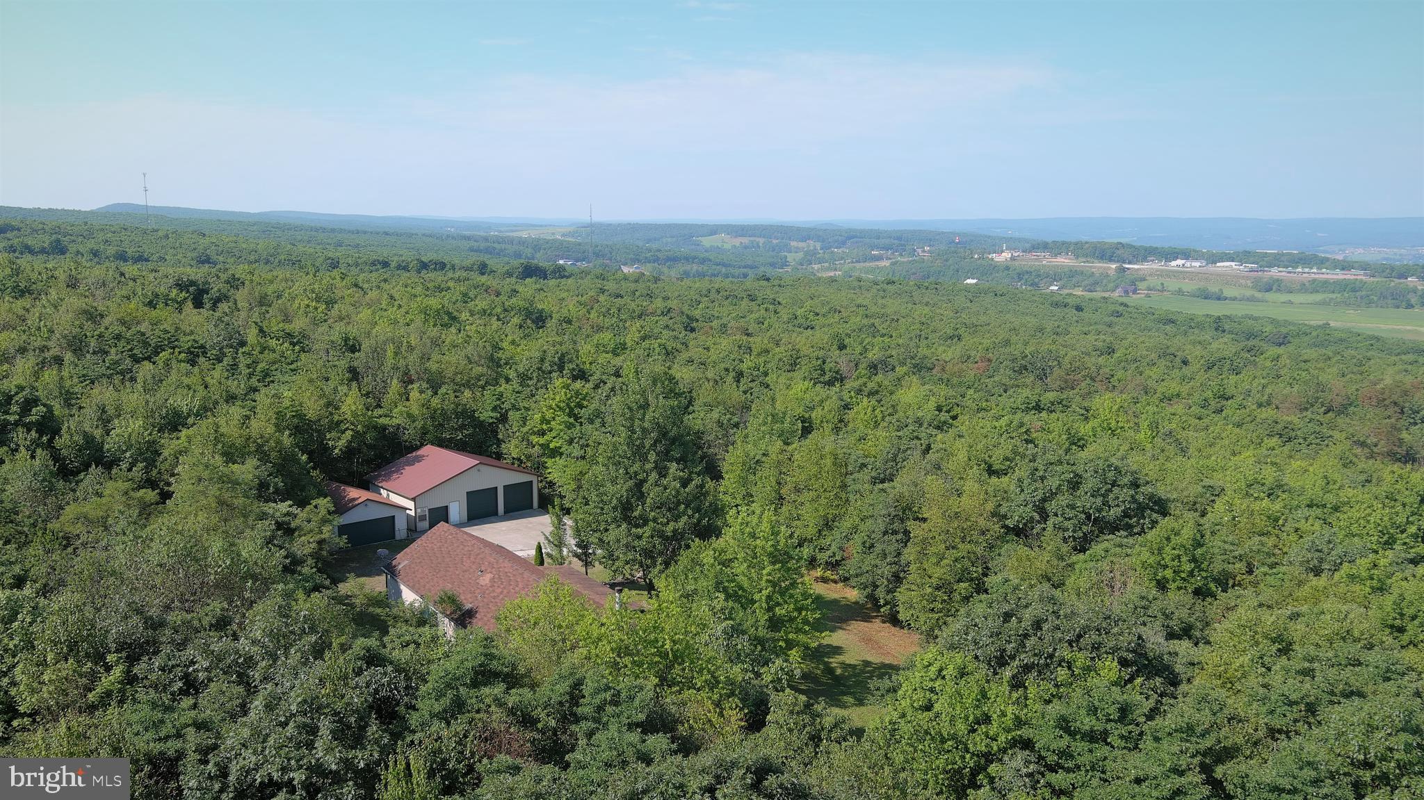 THE HIGHLANDS MEADOW MOUNTAIN - Residential