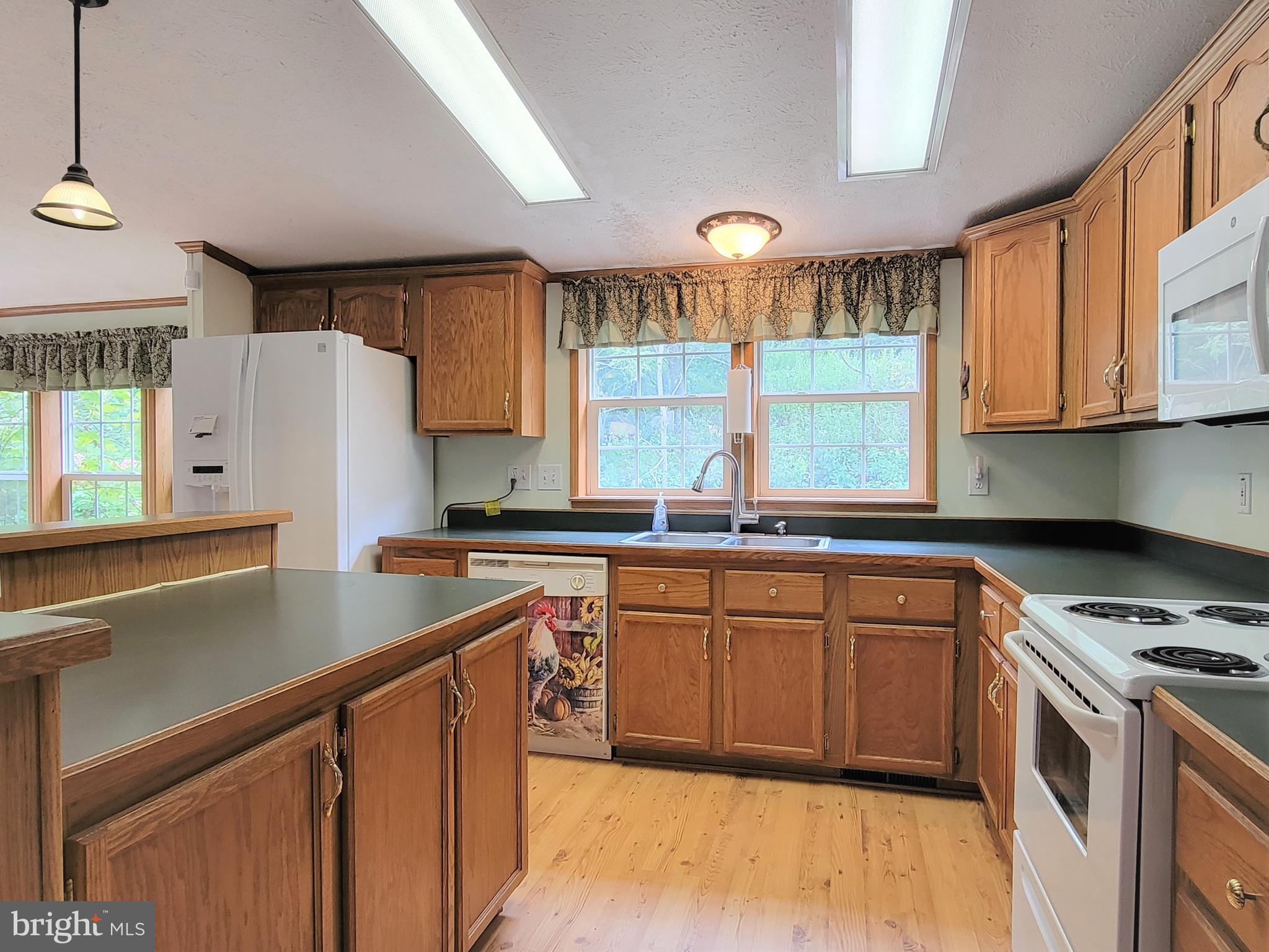 THE HIGHLANDS MEADOW MOUNTAIN - Residential