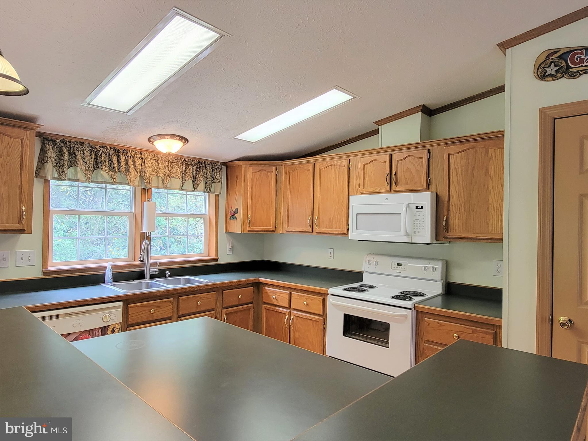 THE HIGHLANDS MEADOW MOUNTAIN - Residential