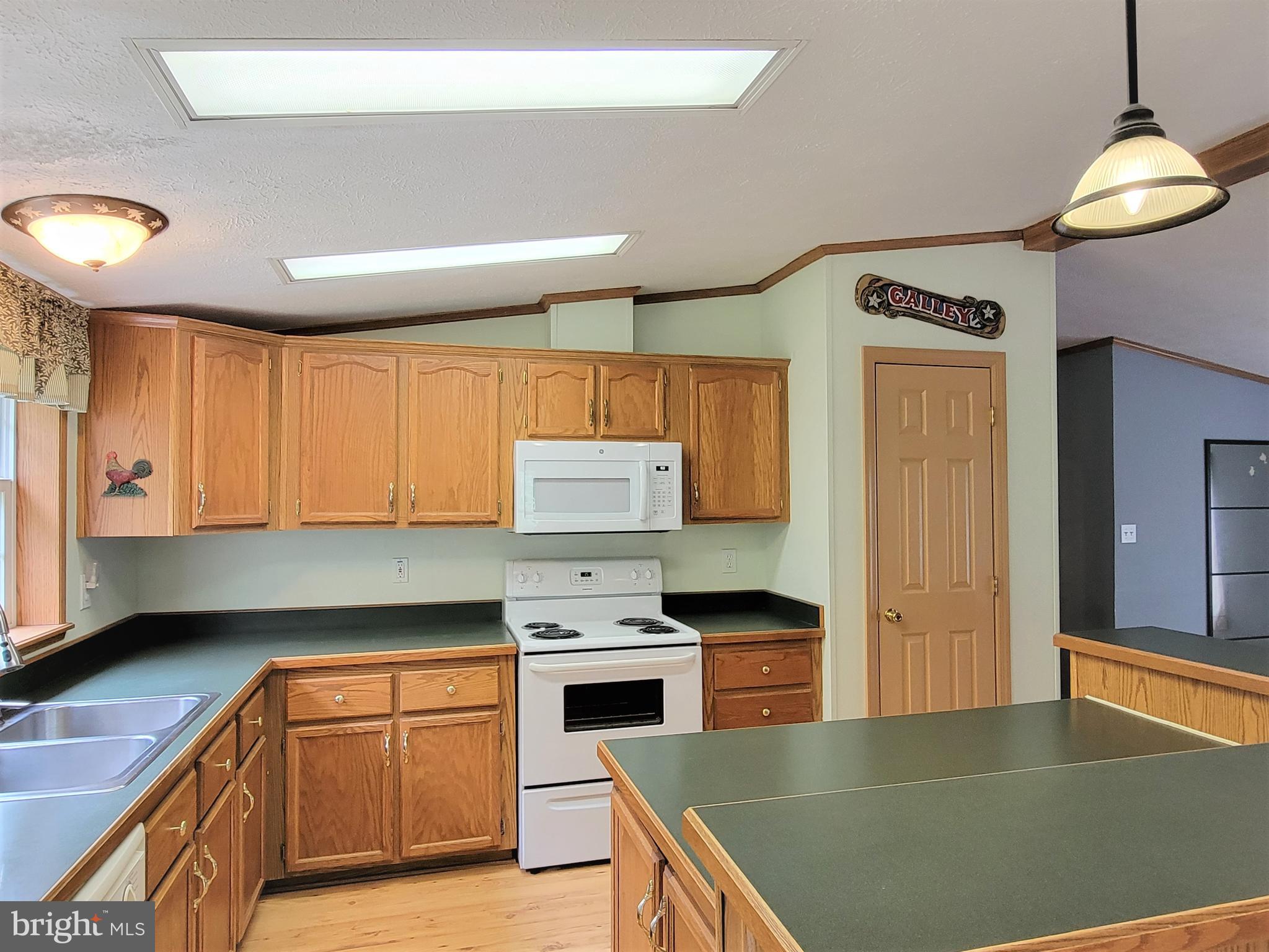 THE HIGHLANDS MEADOW MOUNTAIN - Residential