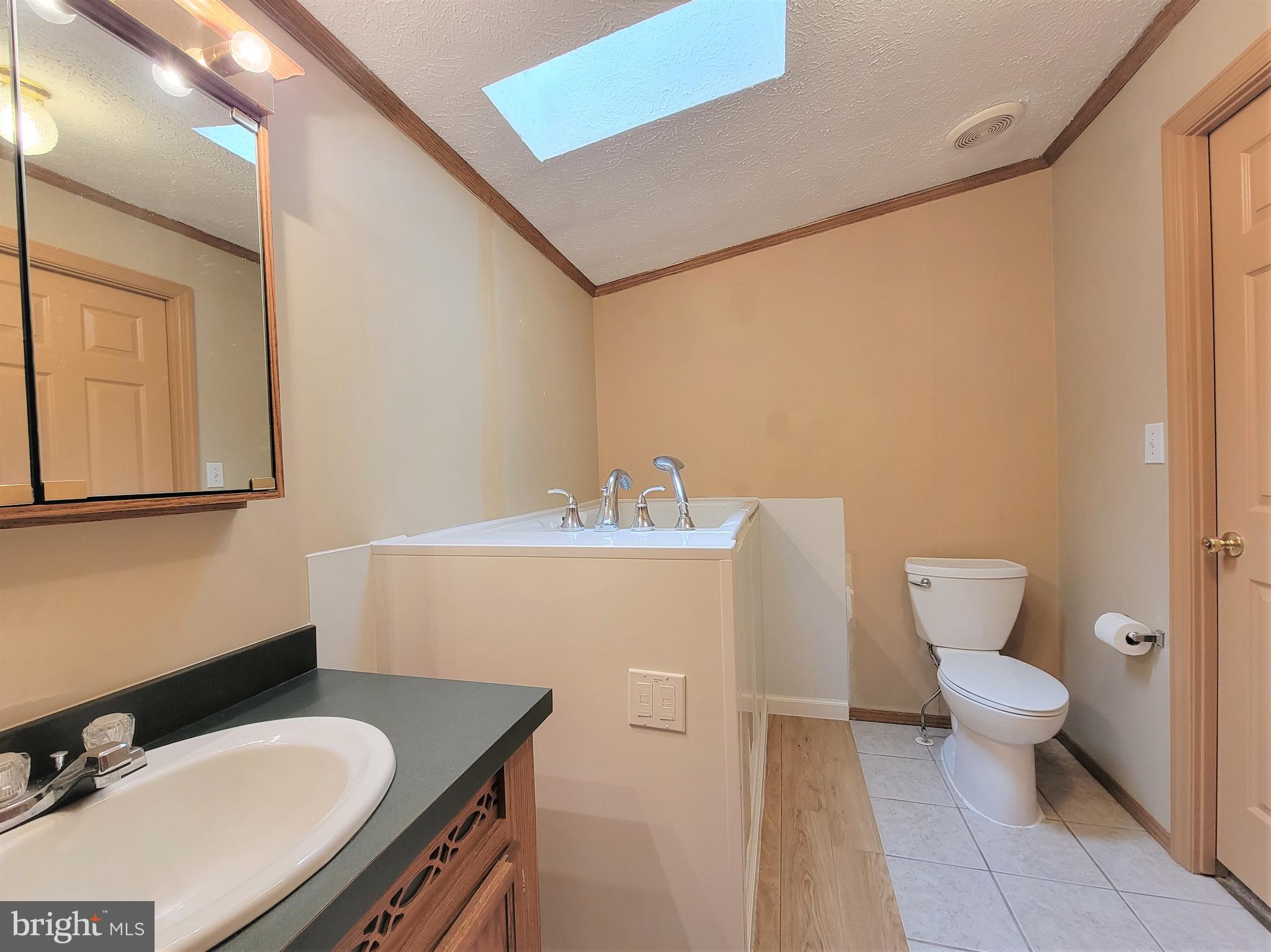 THE HIGHLANDS MEADOW MOUNTAIN - Residential