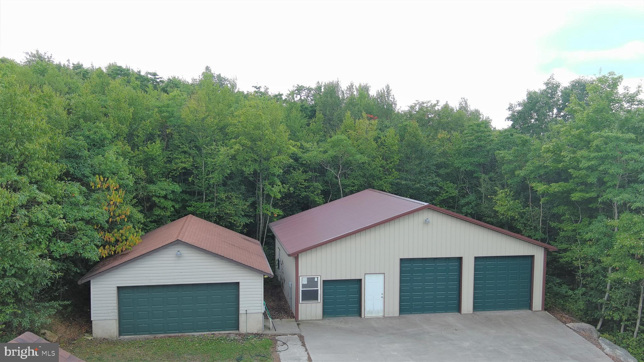 THE HIGHLANDS MEADOW MOUNTAIN - Residential