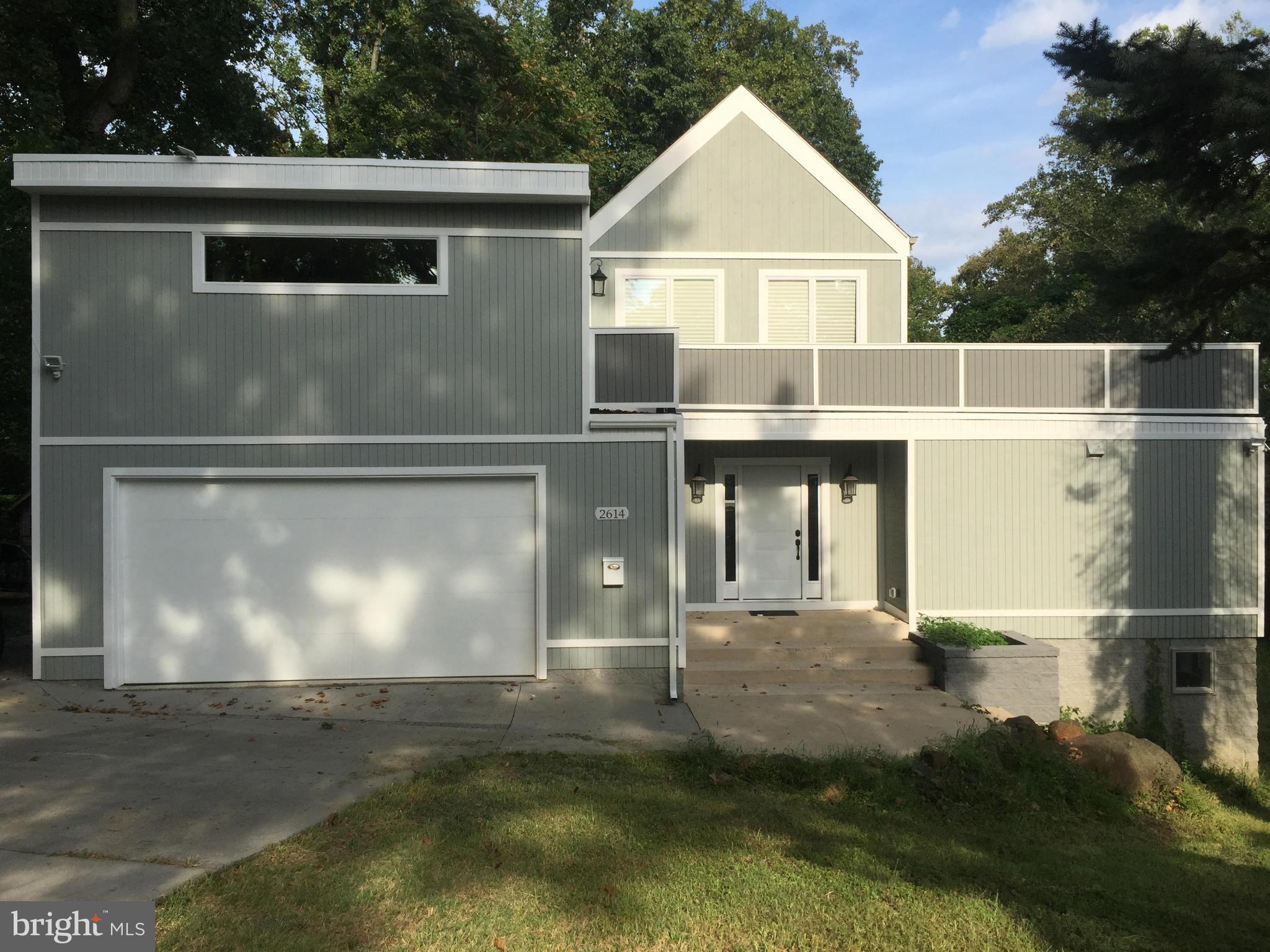 LARCHMONT - Residential