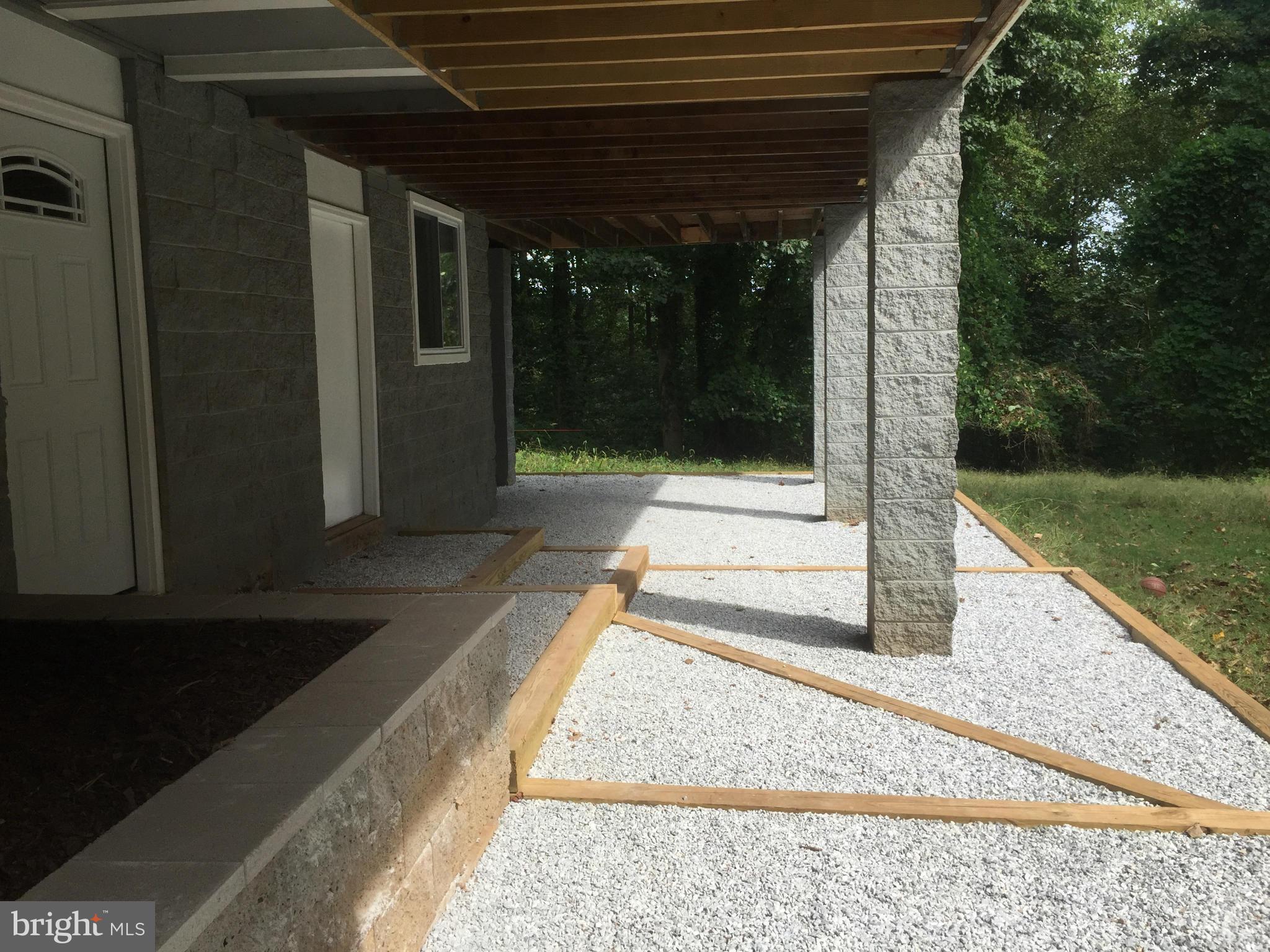 LARCHMONT - Residential