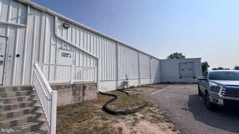 Photo of 8 NE Salevan Place, MILFORD, DE 19963 (MLS # DEKT2026148) Photo of 8 NE Salevan Place, MILFORD, DE 19963 (MLS # DEKT2026148)