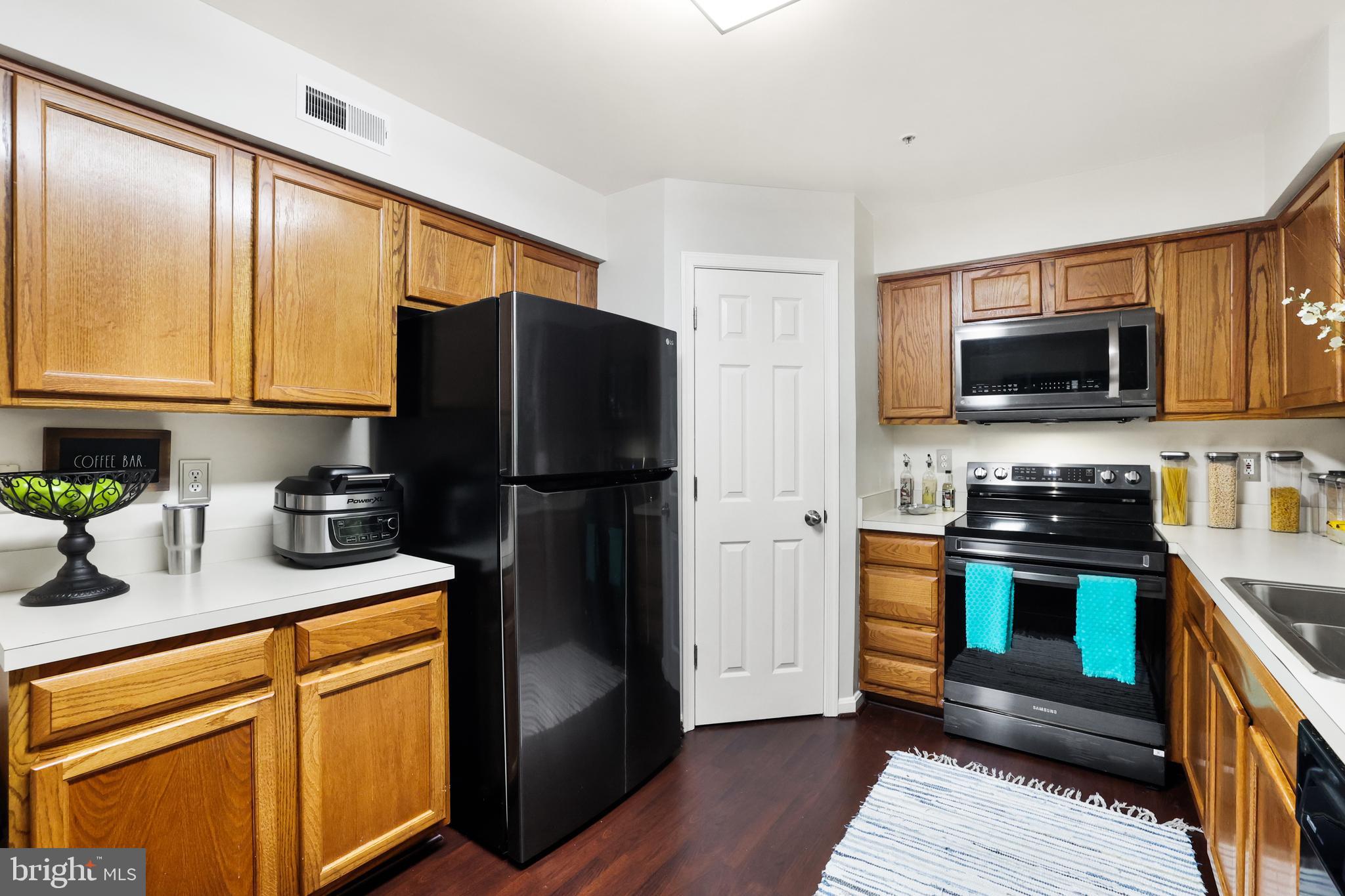 BARKLEY WOODS - Residential