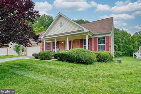 4308 THAMES COURT UPPER MARLBORO MD 20772