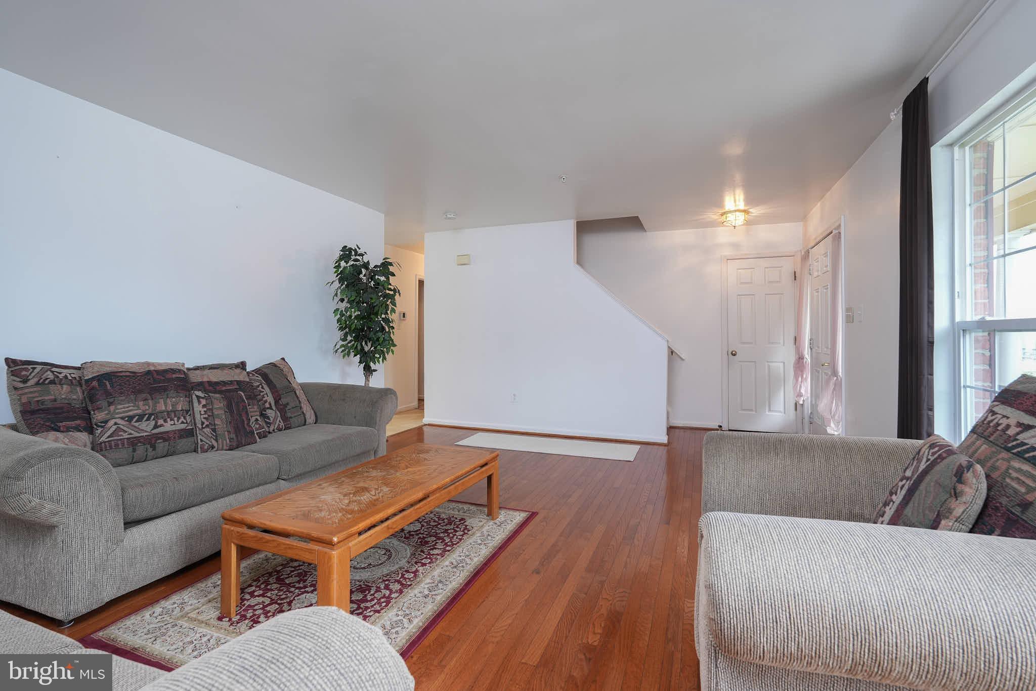 4308 THAMES COURT