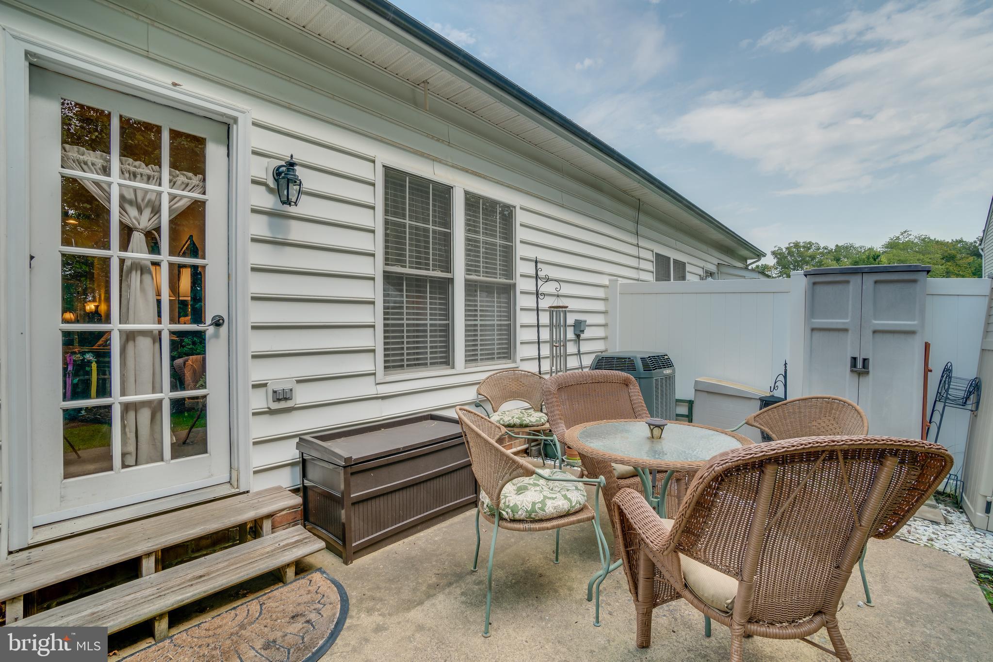 SOMERSET - Residential