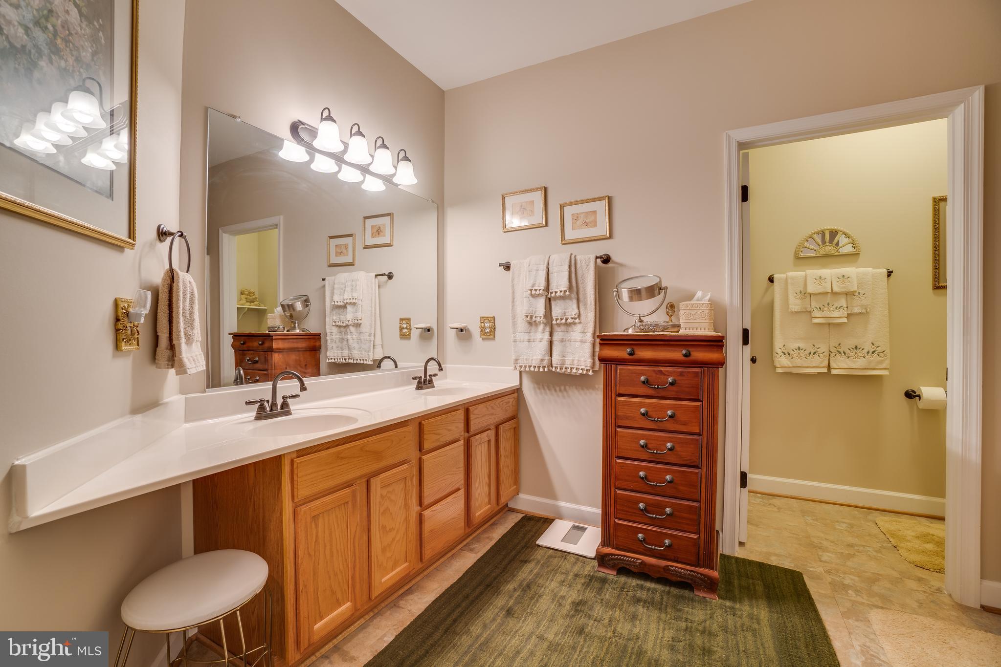 SOMERSET - Residential