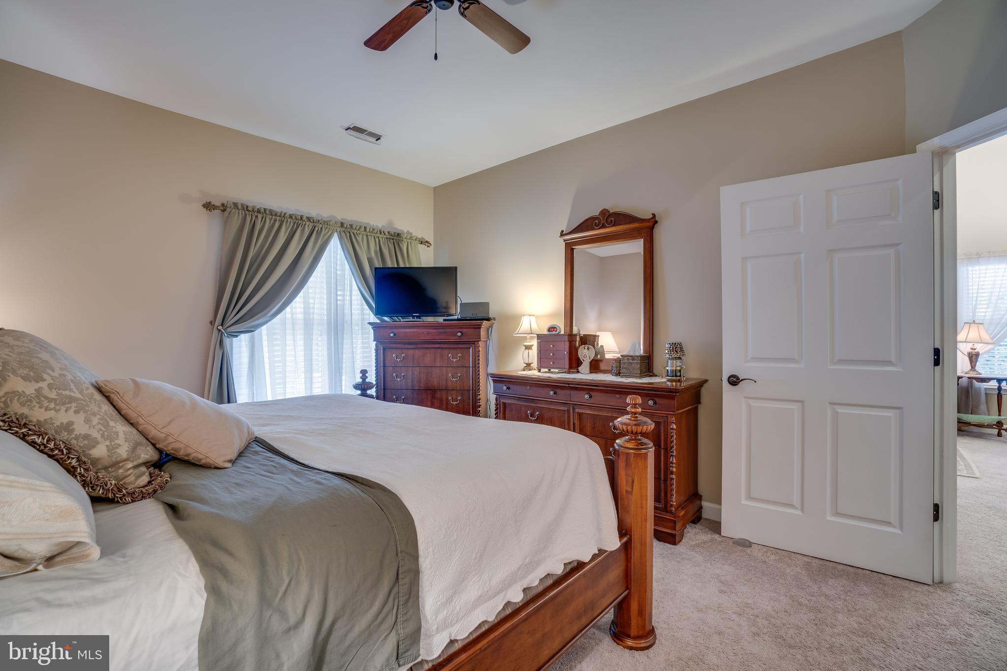 SOMERSET - Residential