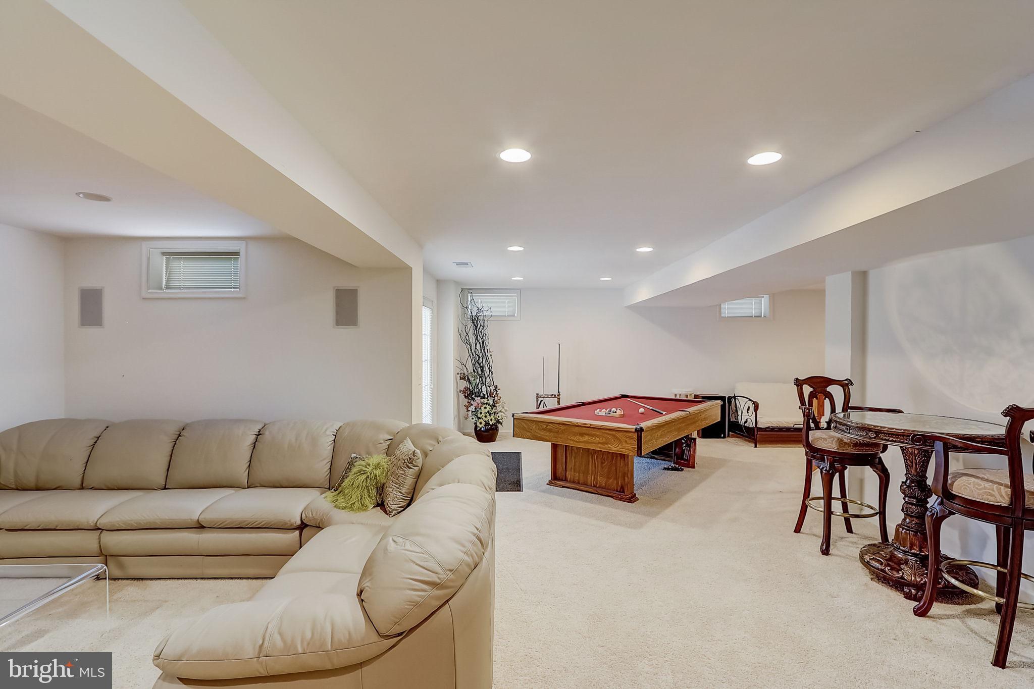 BROOKSIDE - Residential