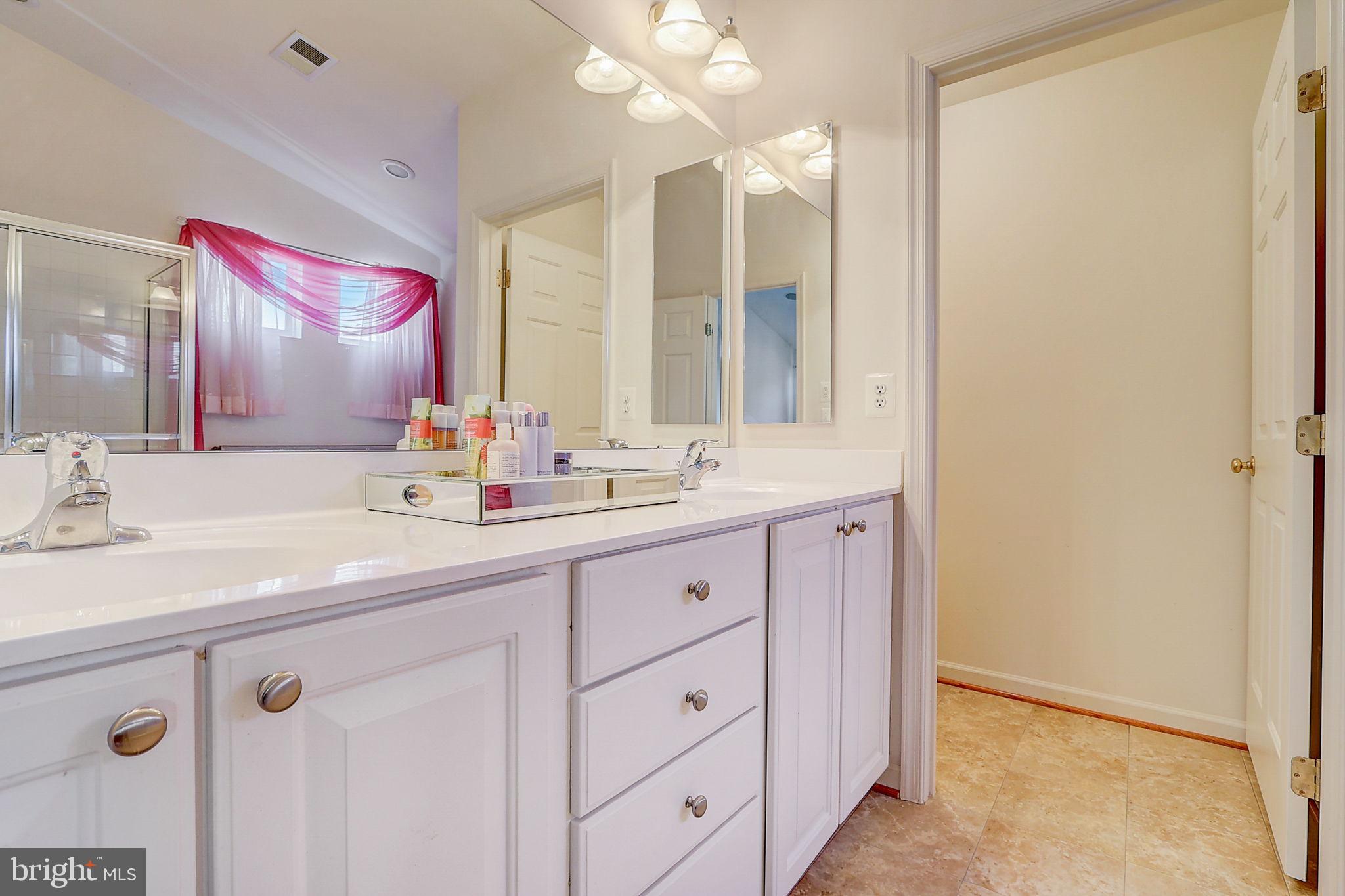 BROOKSIDE - Residential