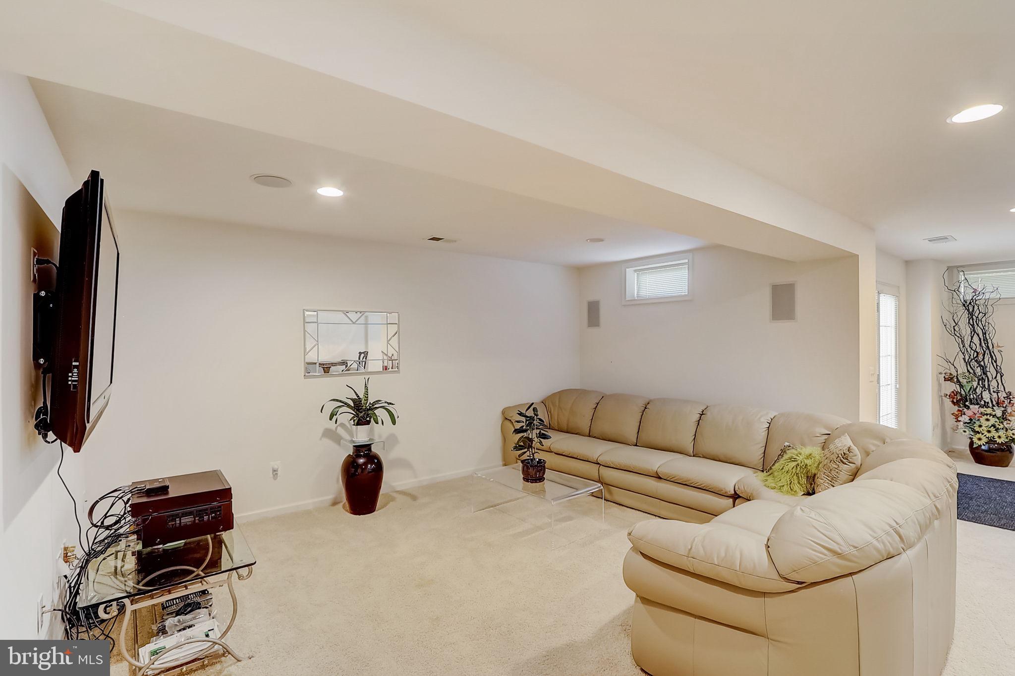 BROOKSIDE - Residential