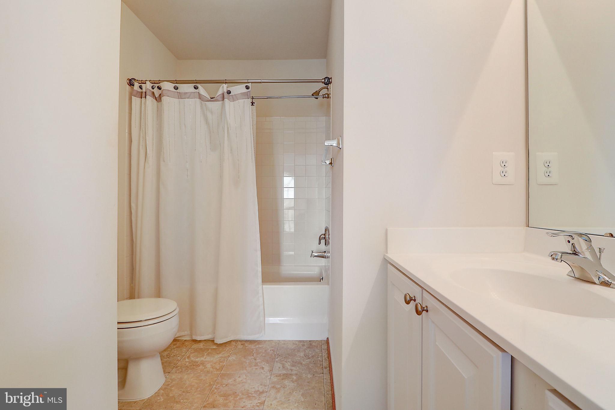 BROOKSIDE - Residential