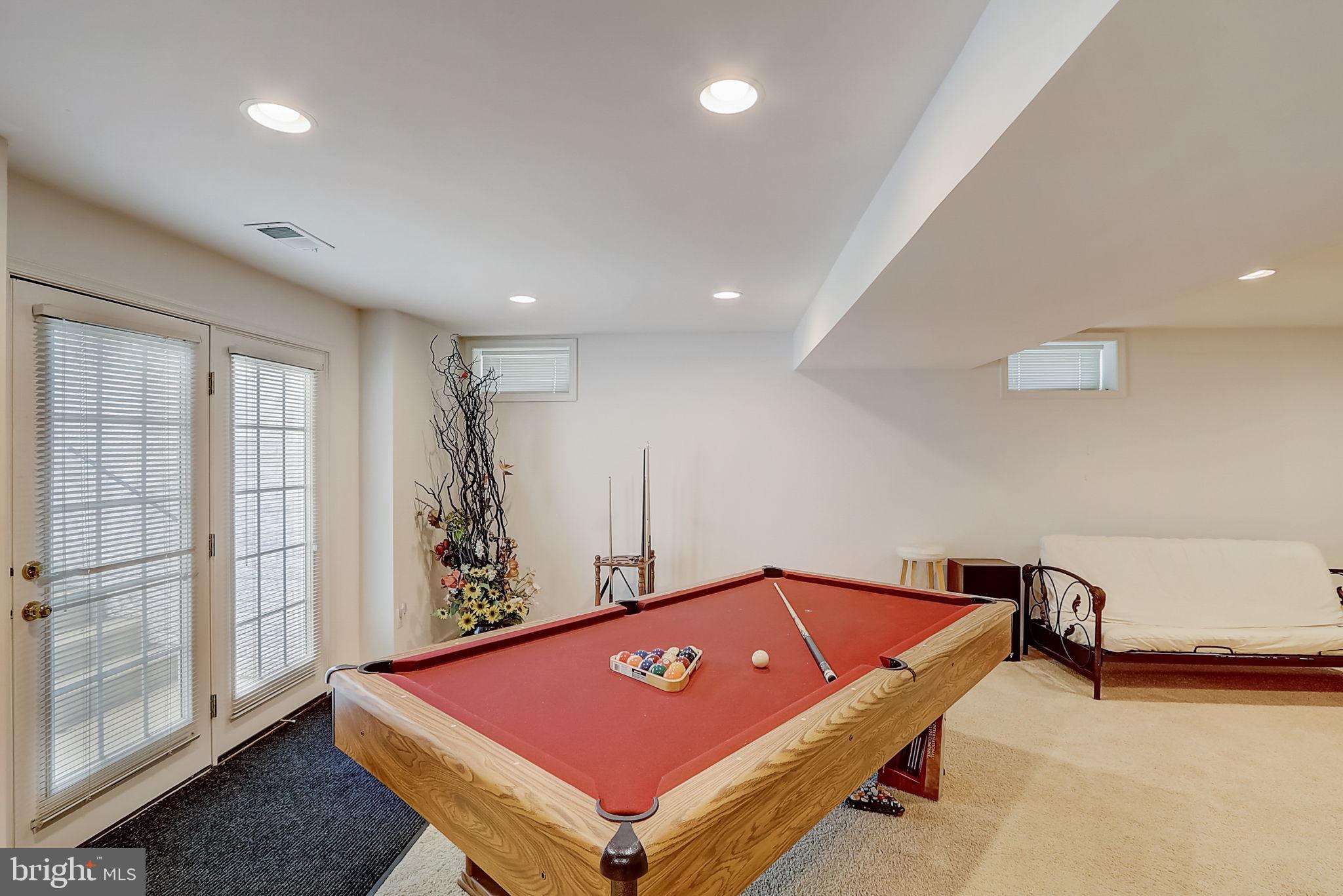 BROOKSIDE - Residential