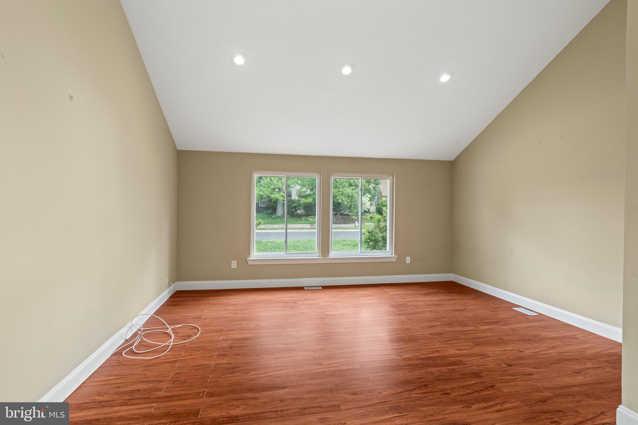 41 PEREGRINE DRIVE
