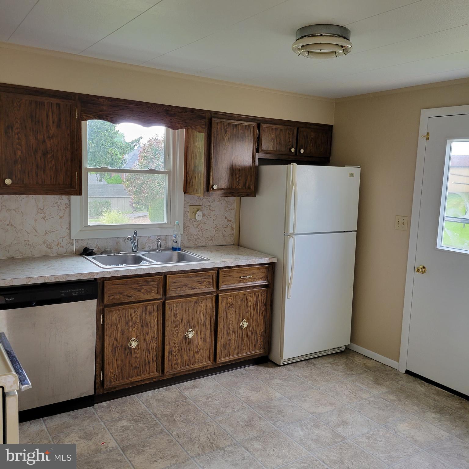 WAYNESBORO BOROUGH - Residential Lease