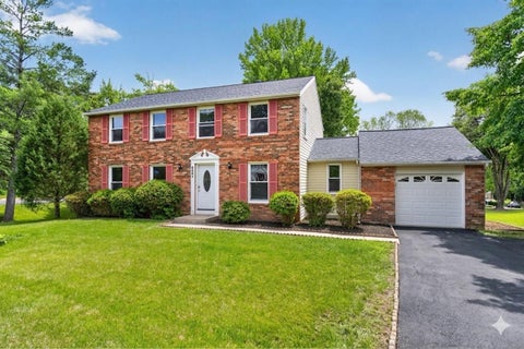 Homes For Sale - 9501 Ironmaster Drive<br/> BURKE, VA 22015