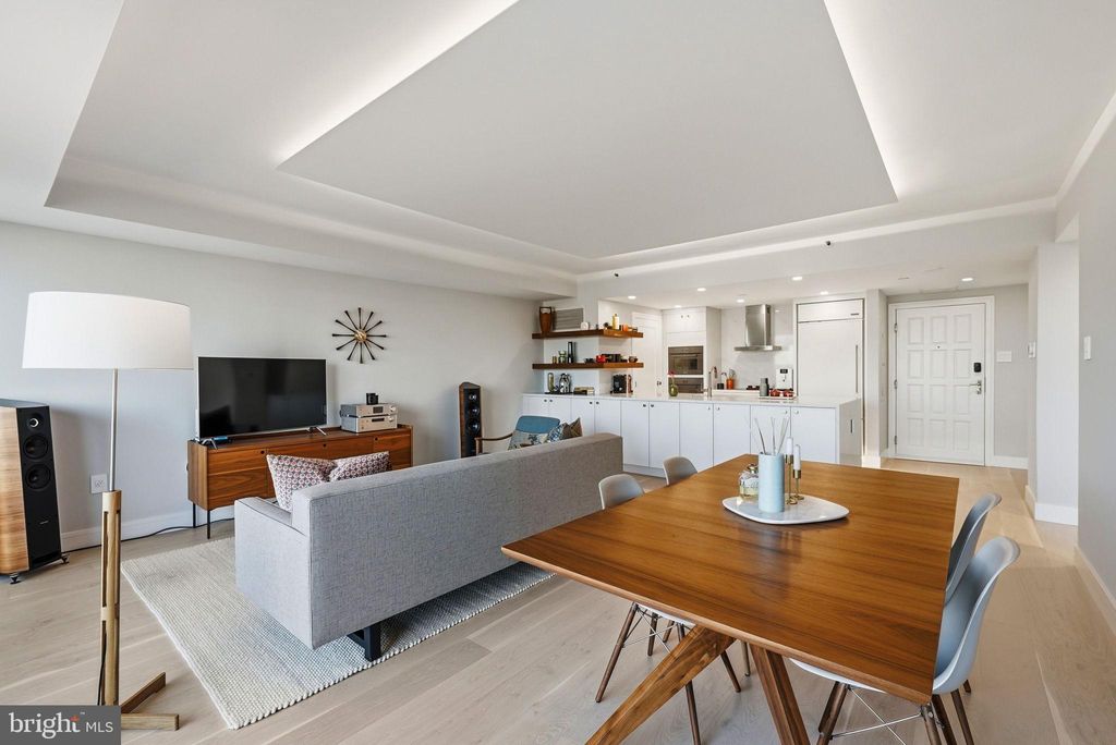 Photo of 1530 Key Boulevard #324, ARLINGTON, VA 22209 (MLS # VAAR2069748)