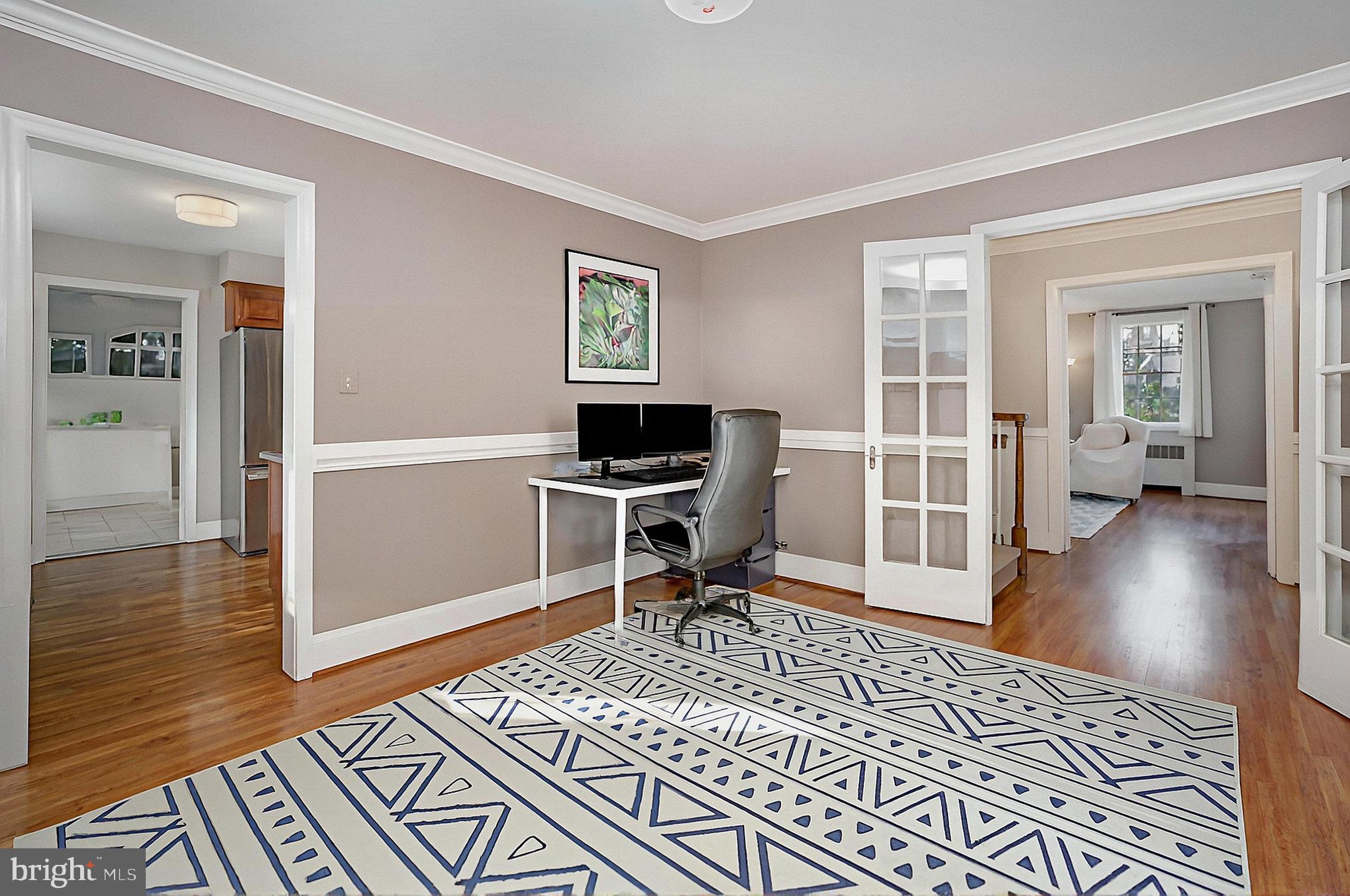 LUTHERVILLE - Residential