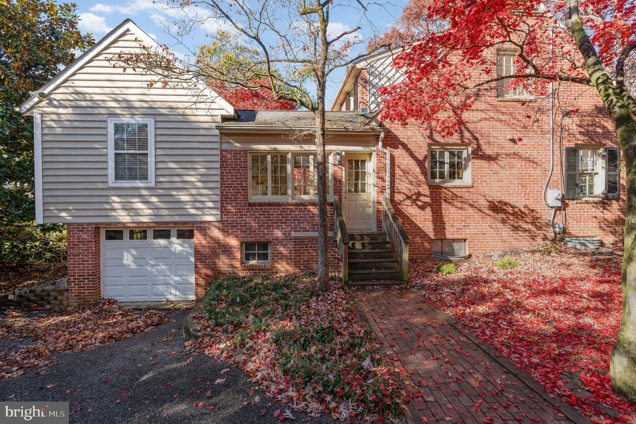 LUTHERVILLE - Residential