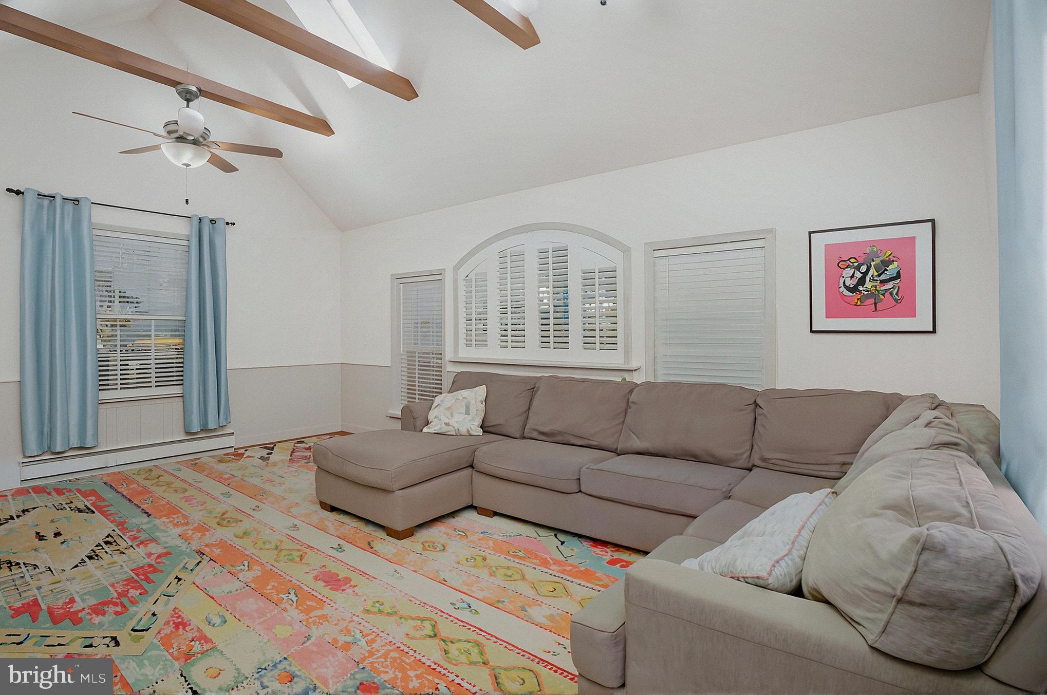 LUTHERVILLE - Residential