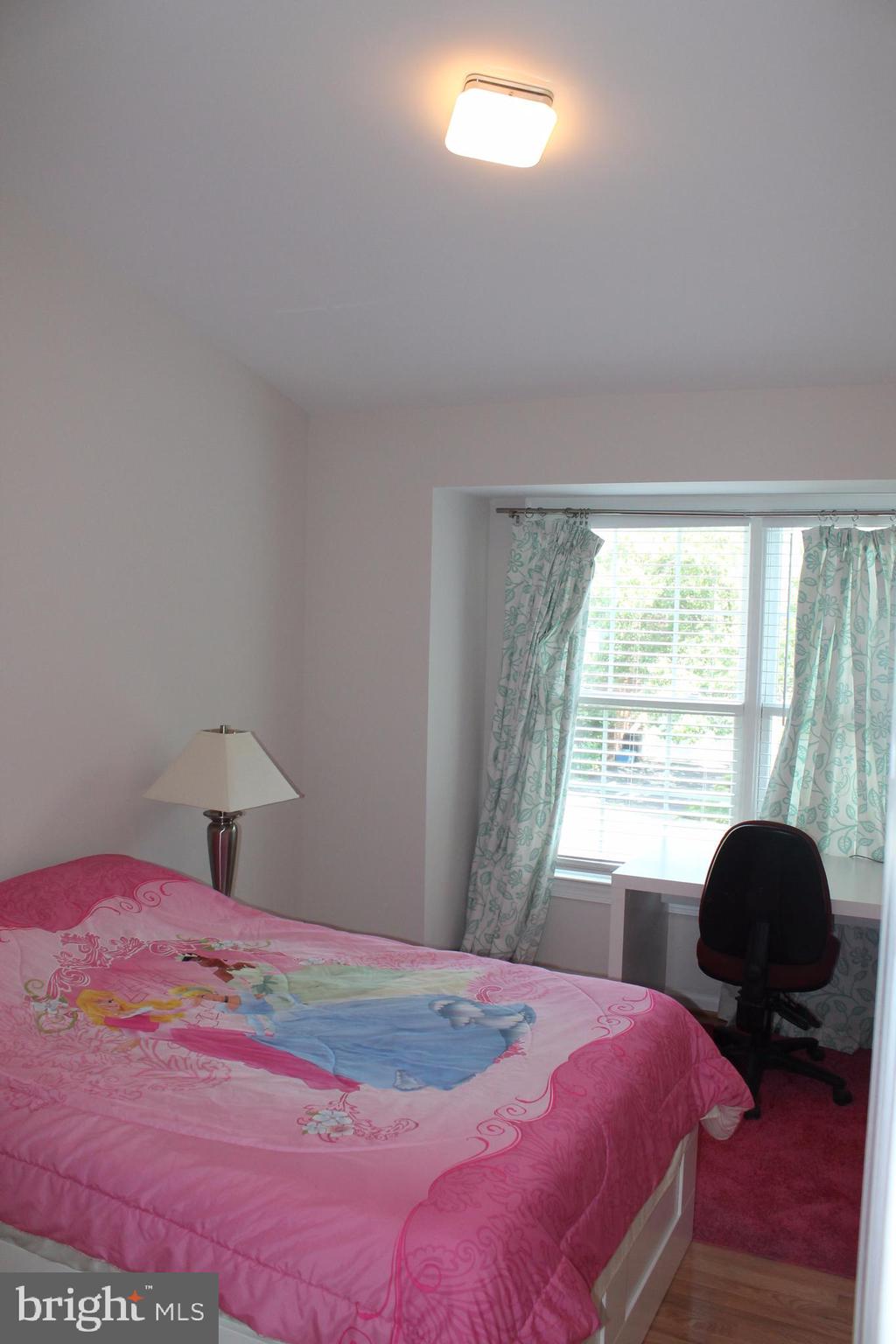 PENDLETON PARK - Residential Lease