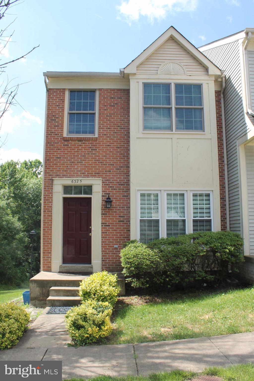 PENDLETON PARK - Residential Lease