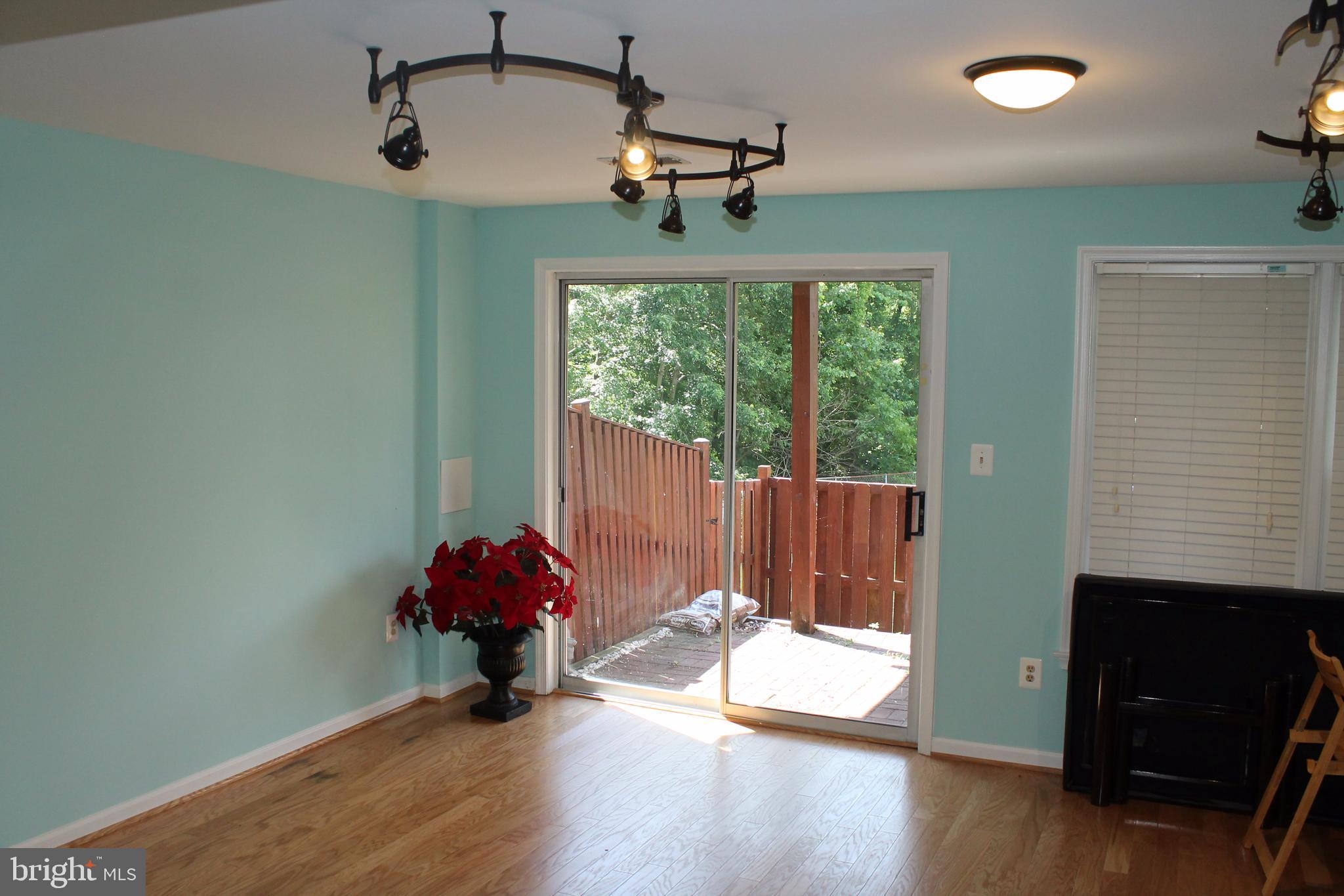 PENDLETON PARK - Residential Lease