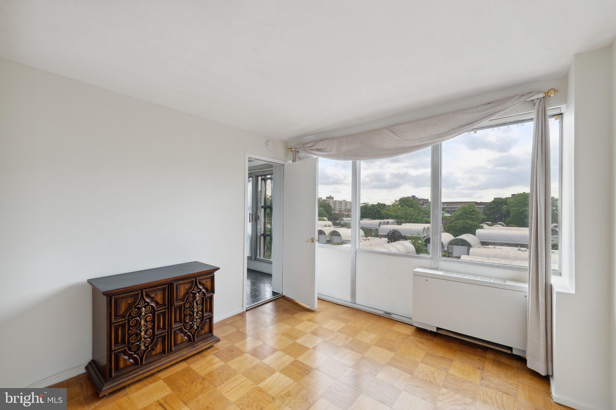 SW WATERFRONT - Residential