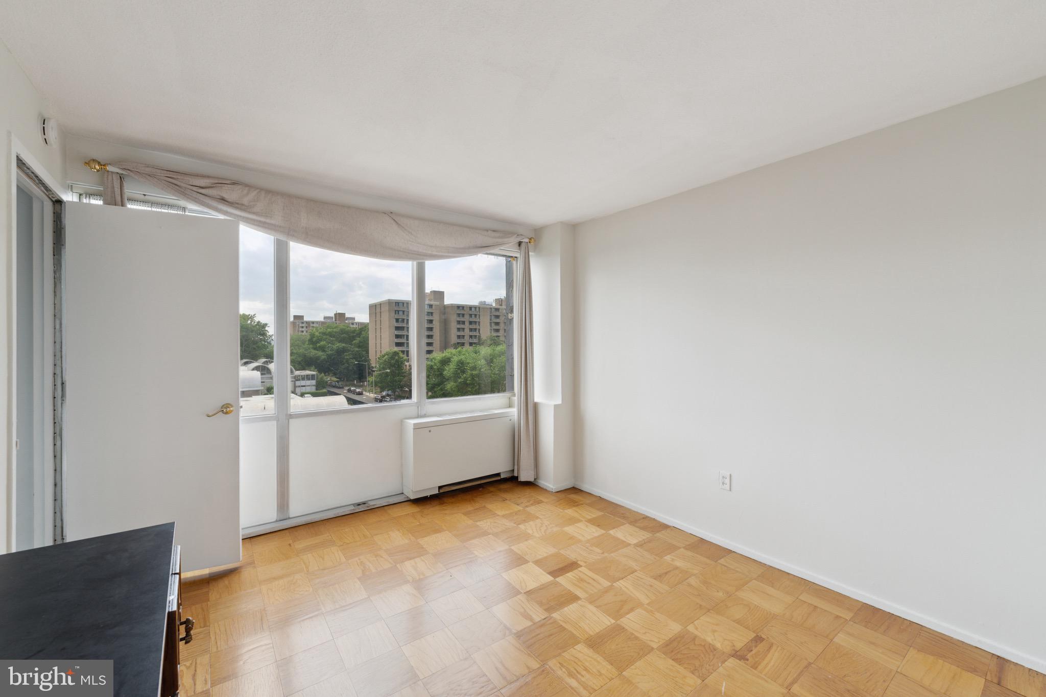 SW WATERFRONT - Residential