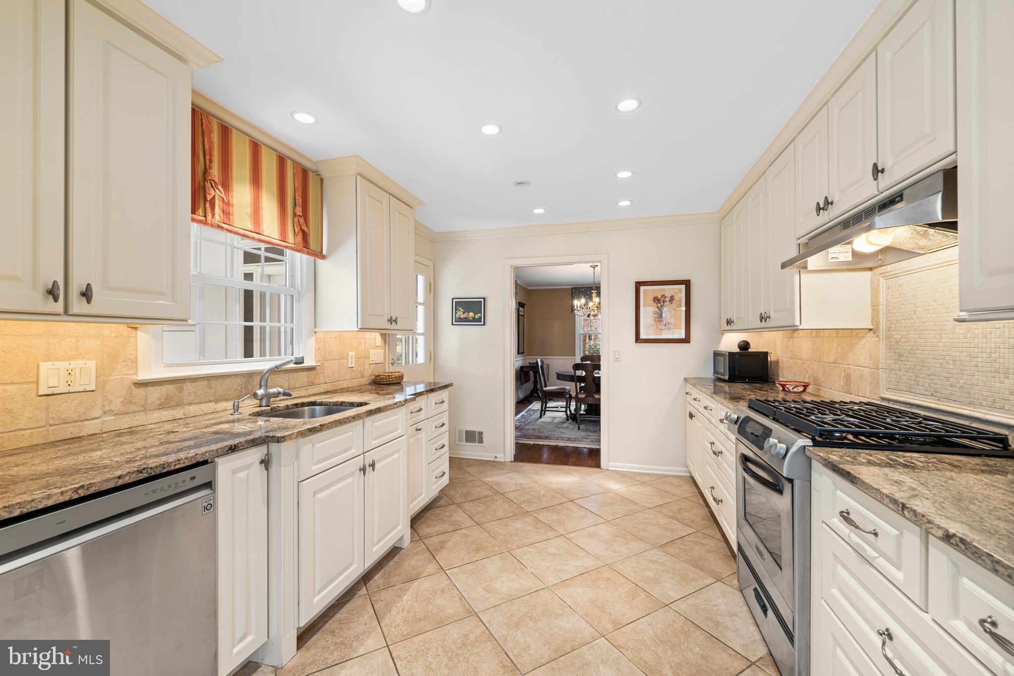 SEMINARY RIDGE - Residential